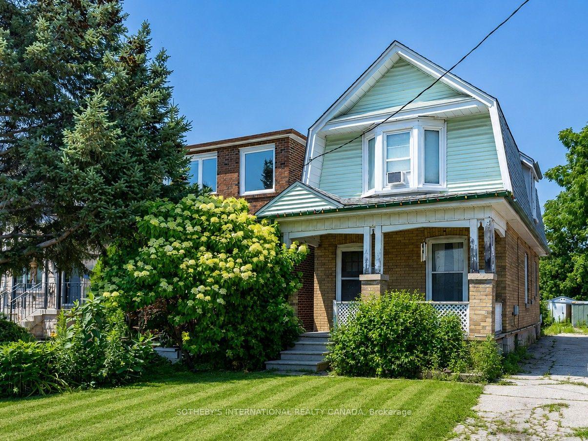 4 Marshall Boulevard, Toronto — Detached for sale, photo 1