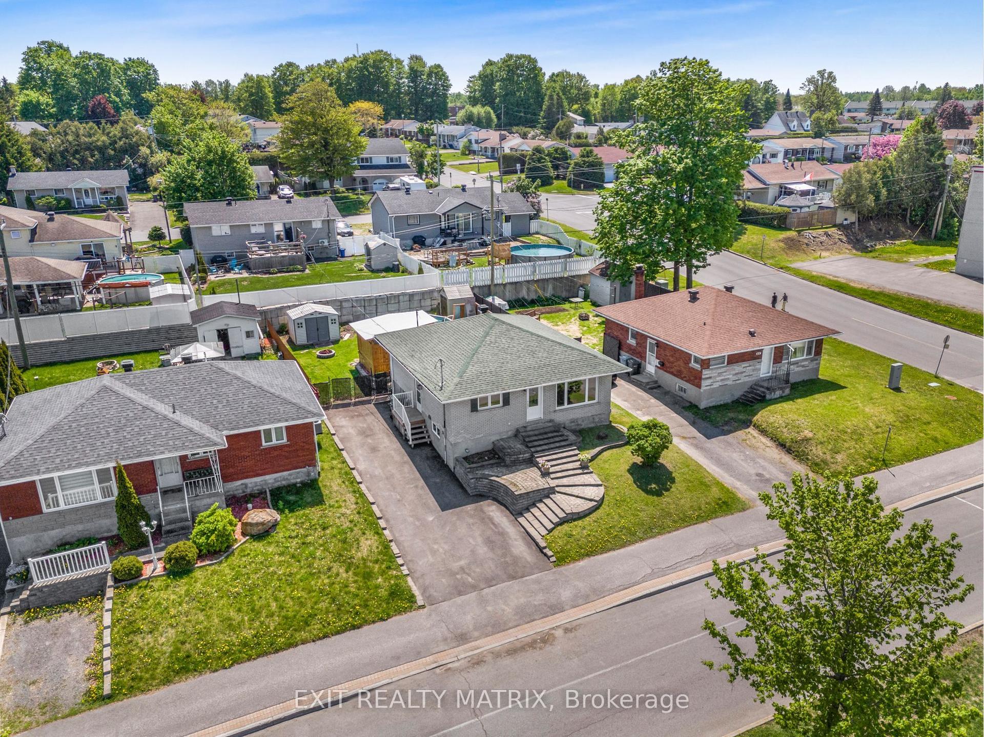845 Cartier Boulevard, Hawkesbury — Detached for sale, photo 1