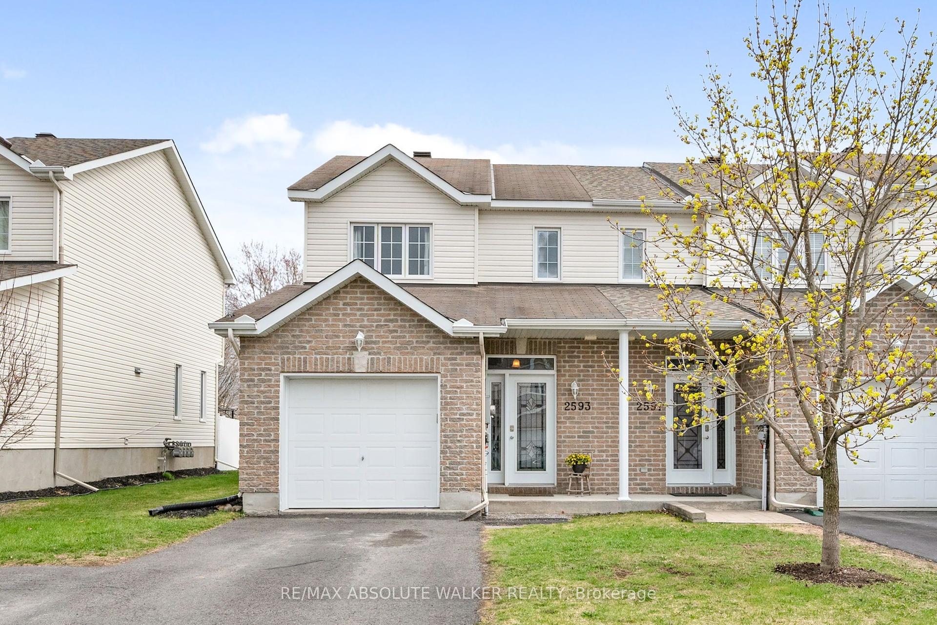 2593 Raymond Street — photo 1