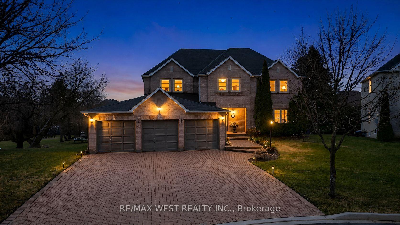 93 Fern Valley Crescent, Richmond Hill — Detached for sale, photo 1