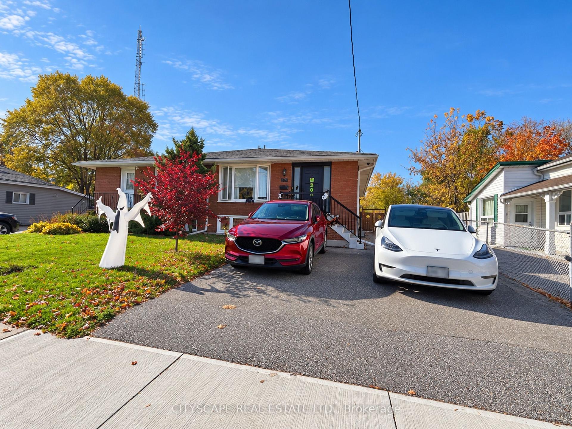 62 William Street, Mississauga — Semi-Detached for sale, photo 1