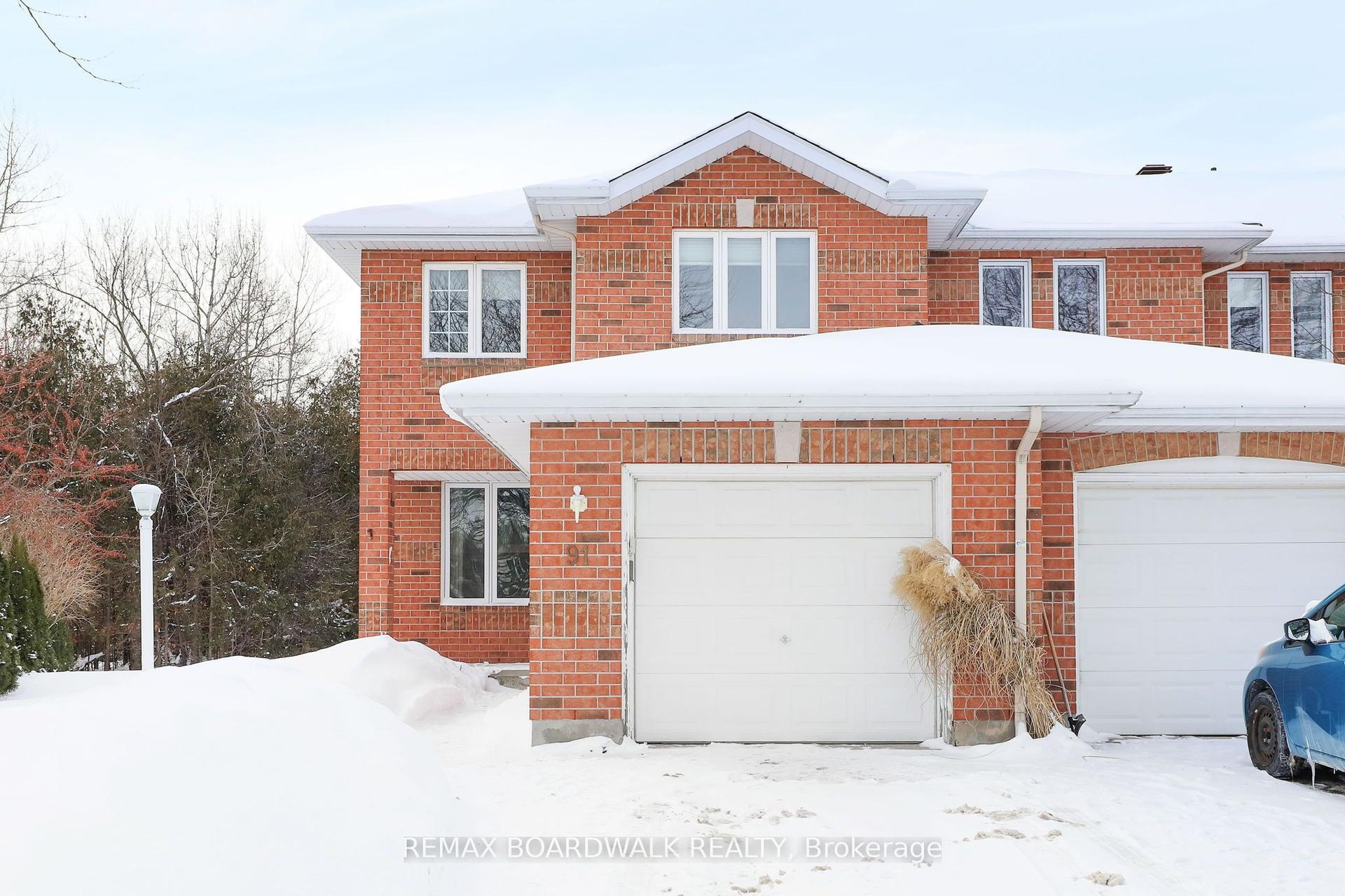 91 Whalings Circle SW — photo 1