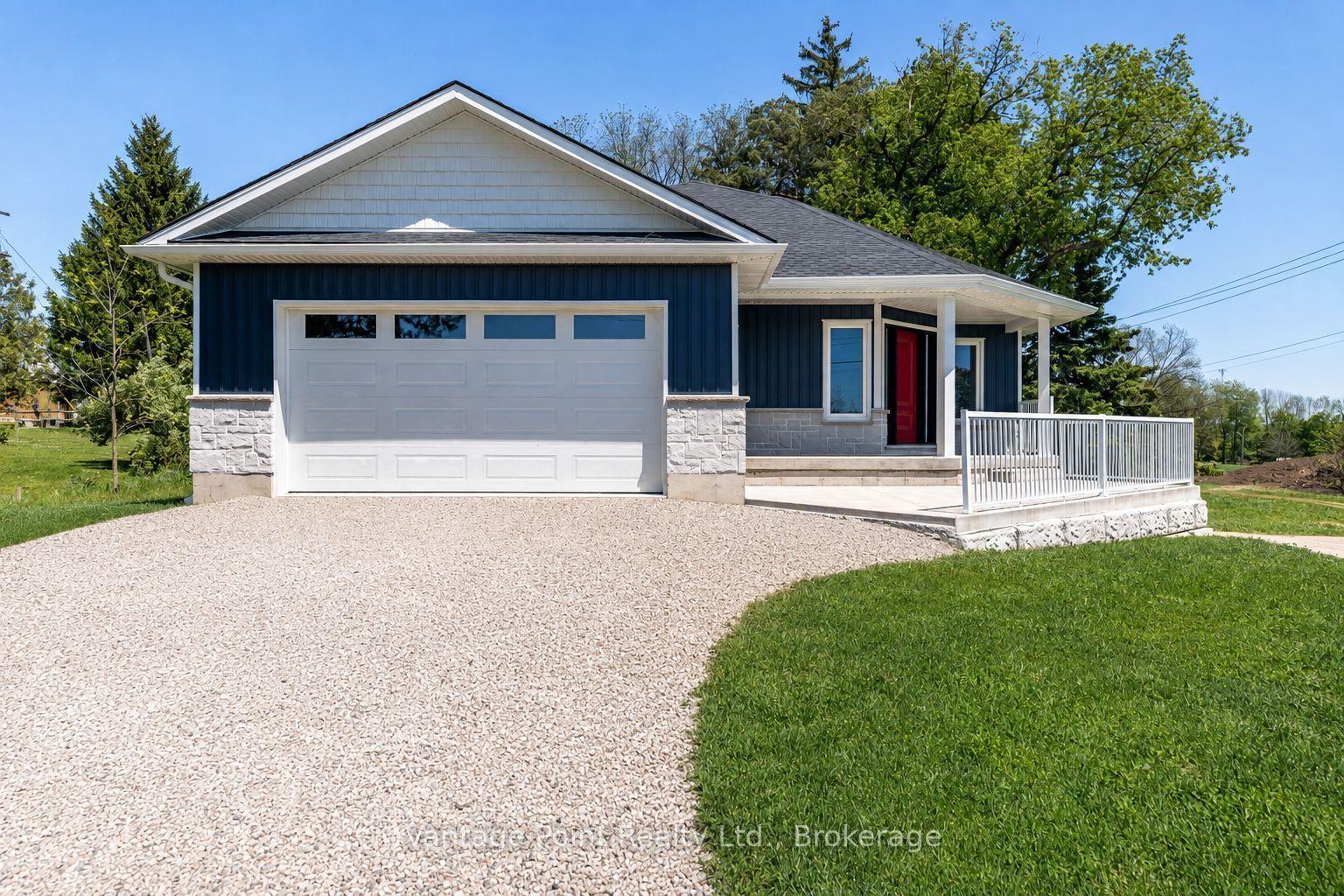 307 1st Avenue S, Arran-Elderslie — Detached for sale, photo 1