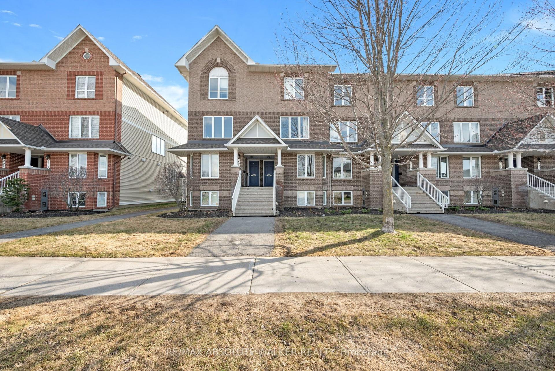 299 Aquaview Drive 8 #8 — photo 1