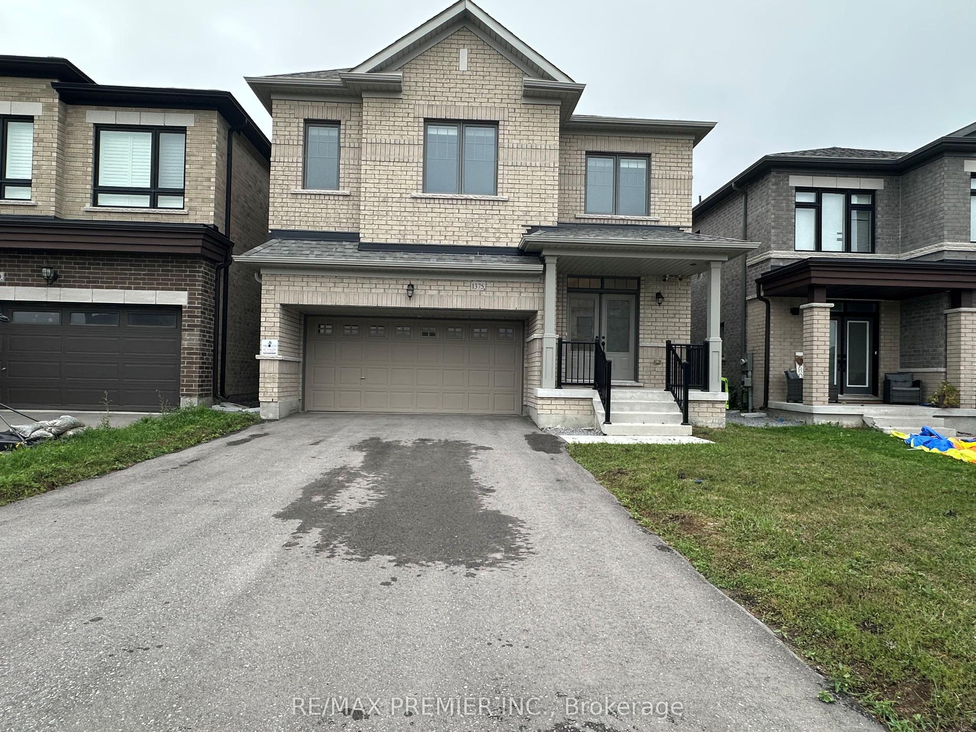 1375 Klondike Court, Oshawa — Detached for lease, photo 1