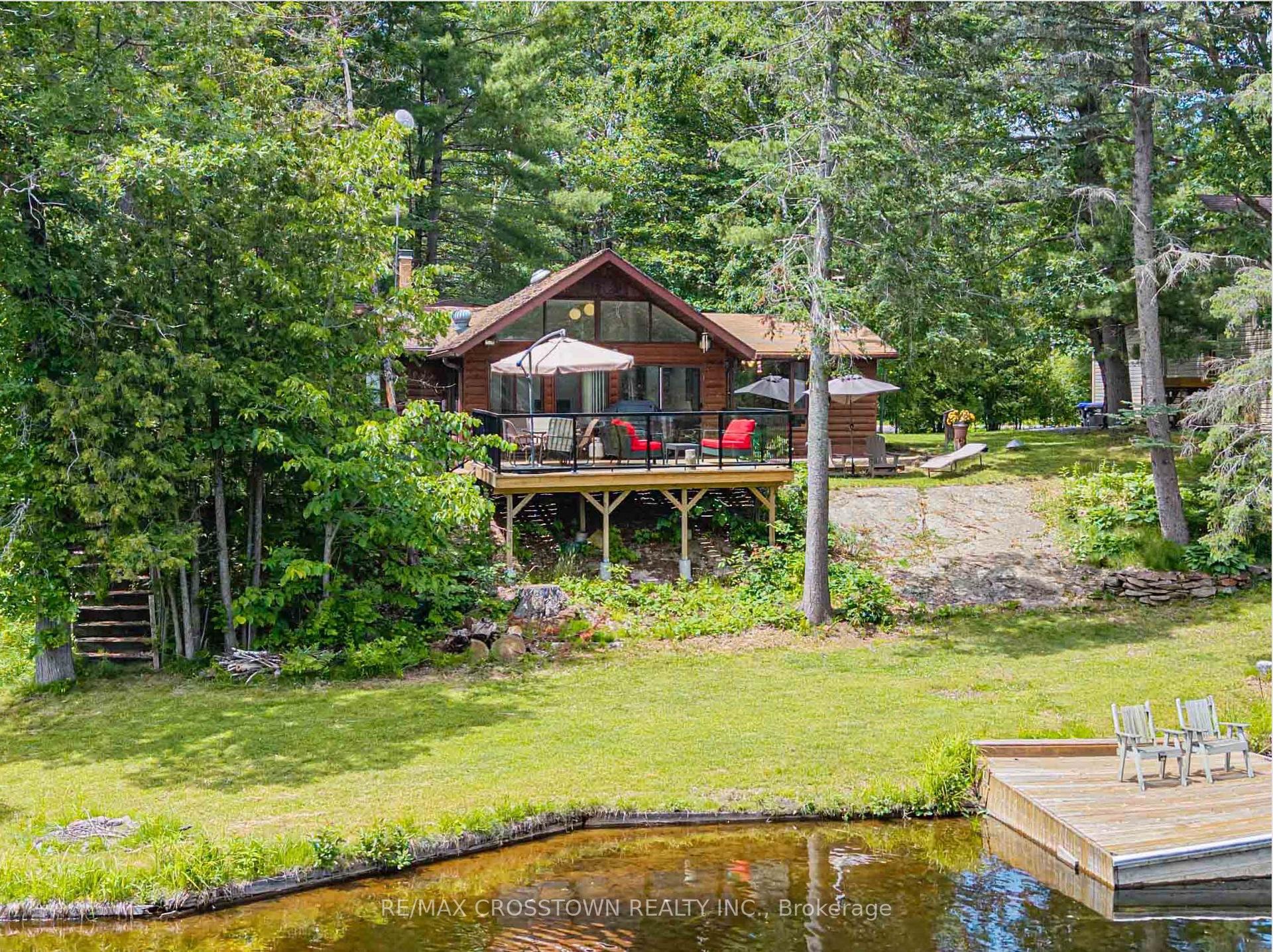 3355 Riverdale Drive — photo 1