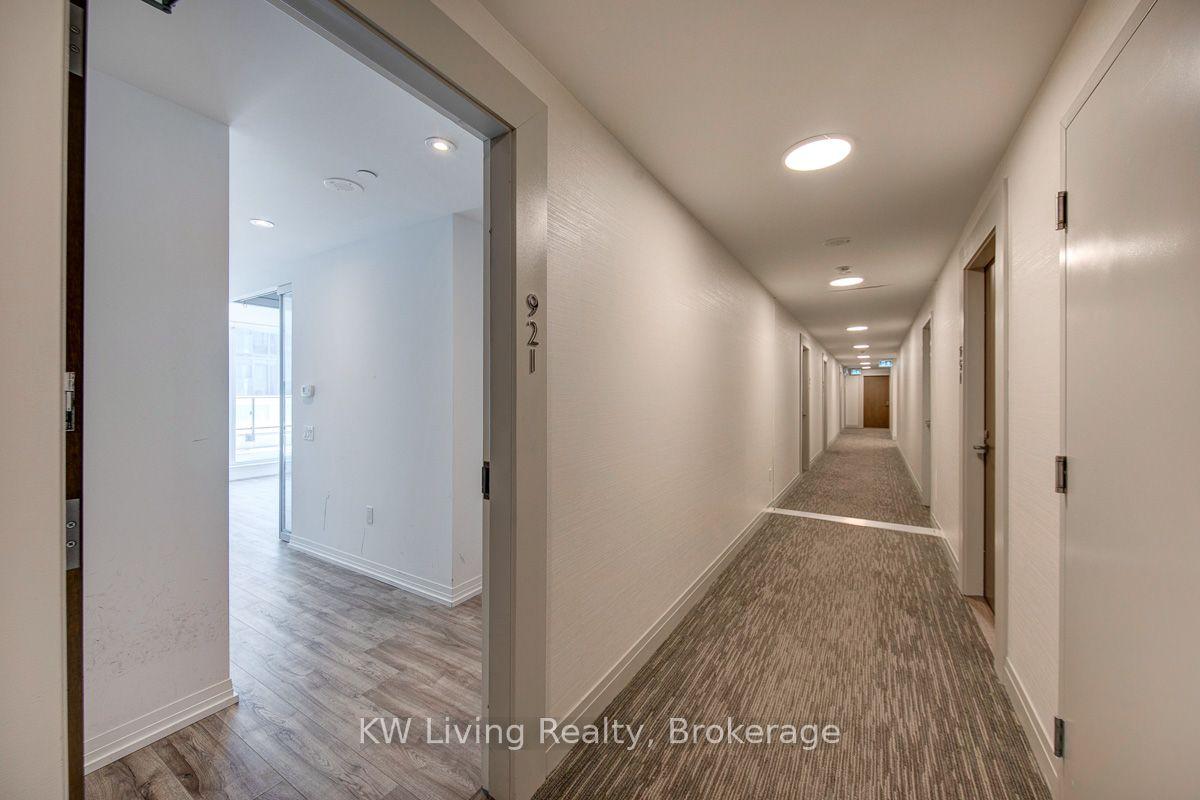 251 Jarvis Street 921 #921 — photo 1