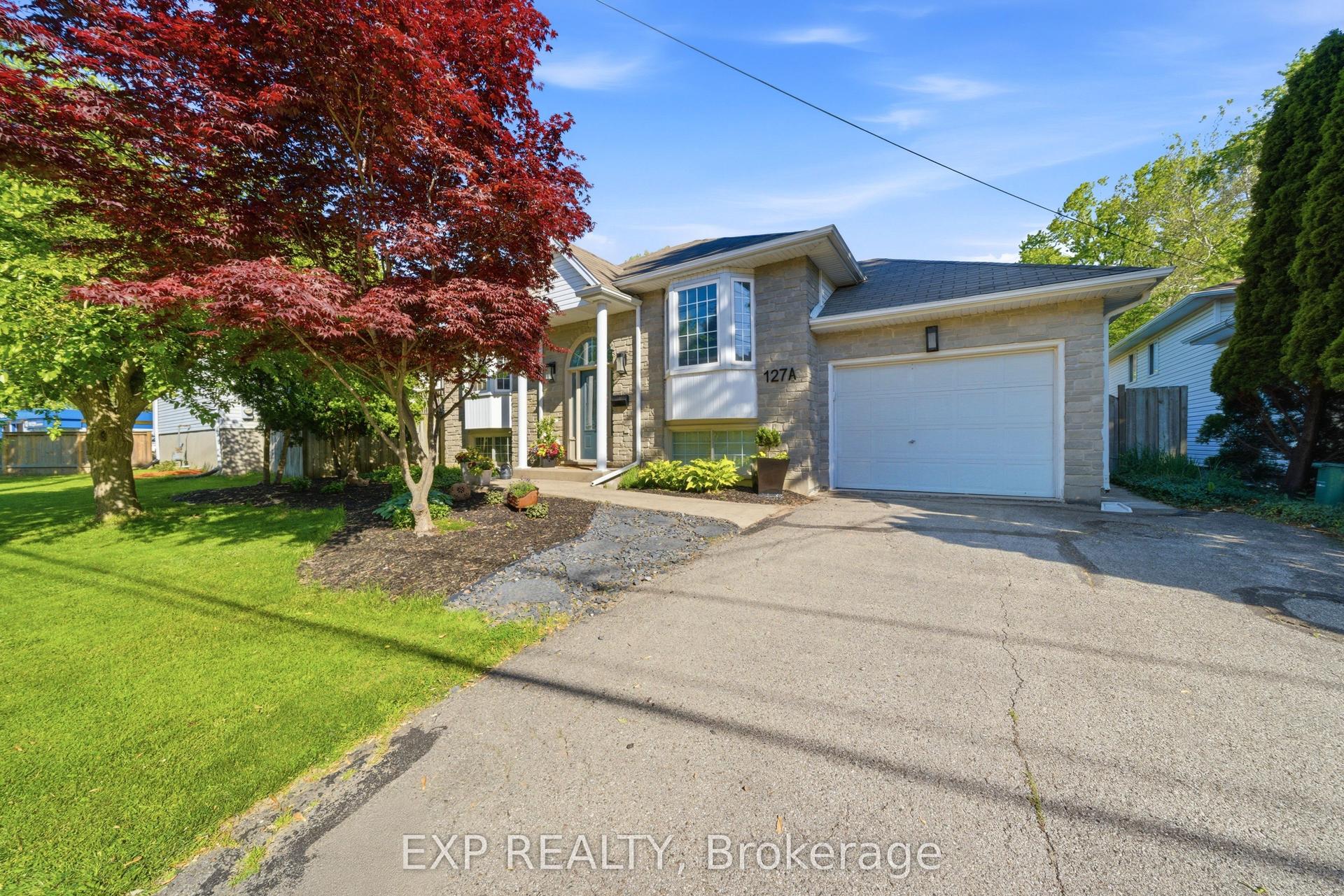 127A Lakeshore Road — photo 1