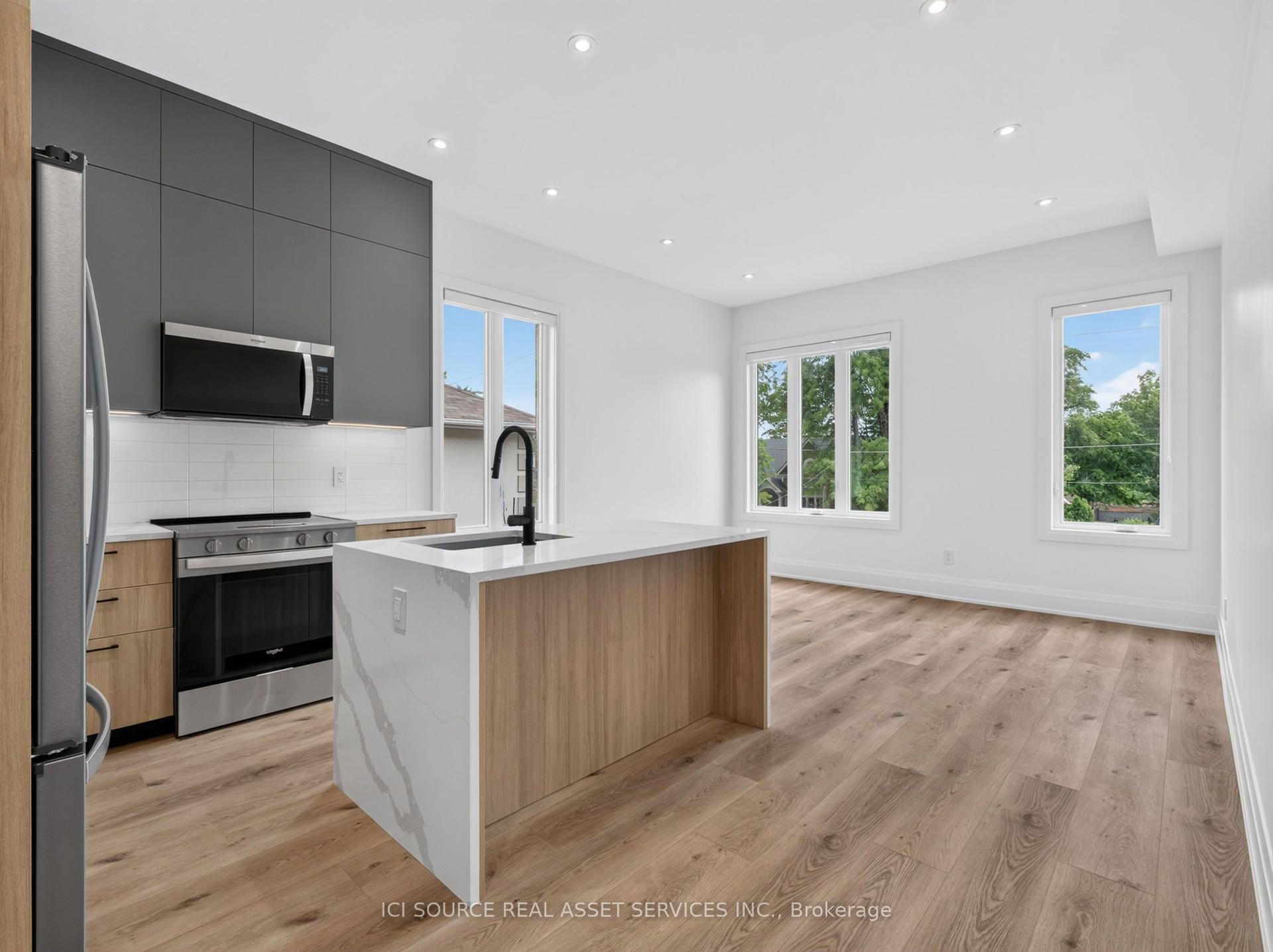 28 Norcross Road Unit 4 #Unit 4, Toronto — Multiplex for lease, photo 1