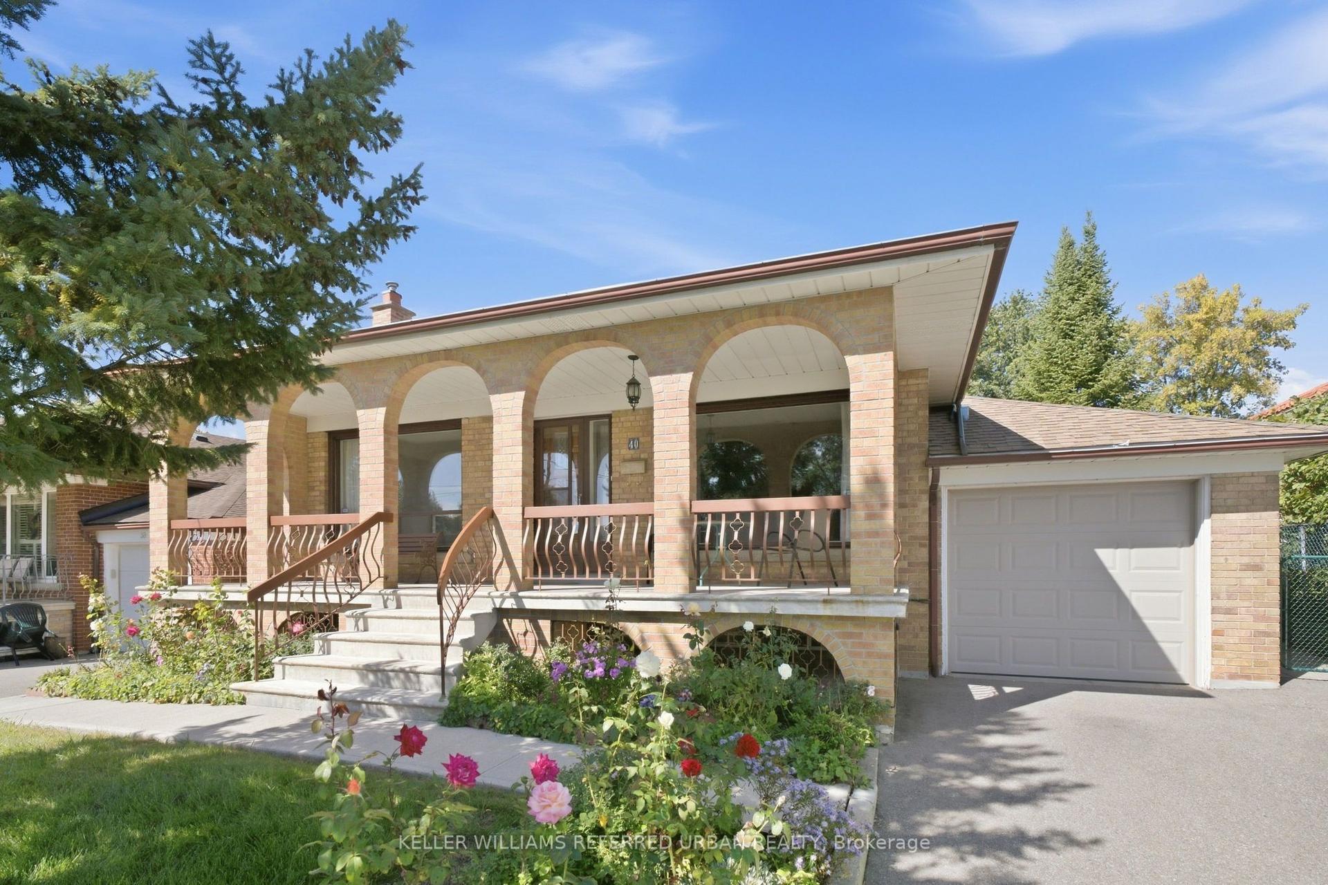 40 Datchet Road, Toronto — Detached for sale, photo 1