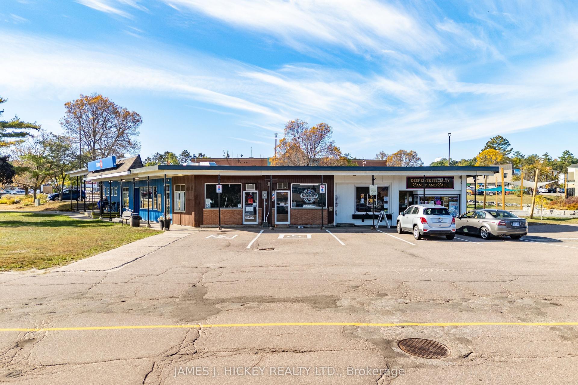 10 Ridge Road, Deep River — Commercial for sale, photo 1