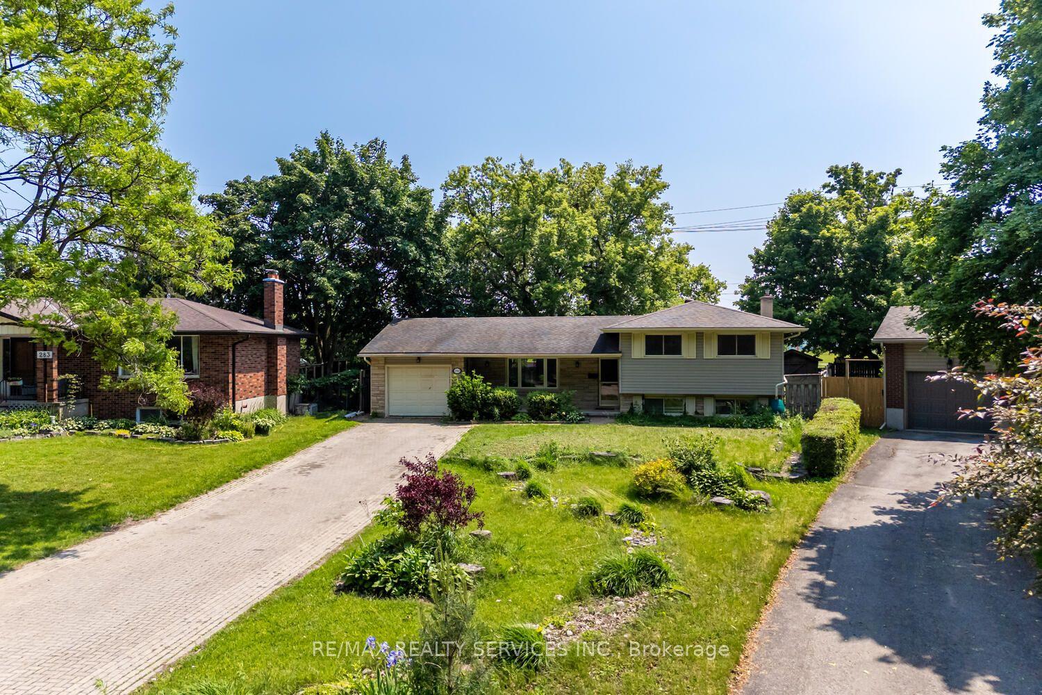 285 Thorncrest Drive — photo 1