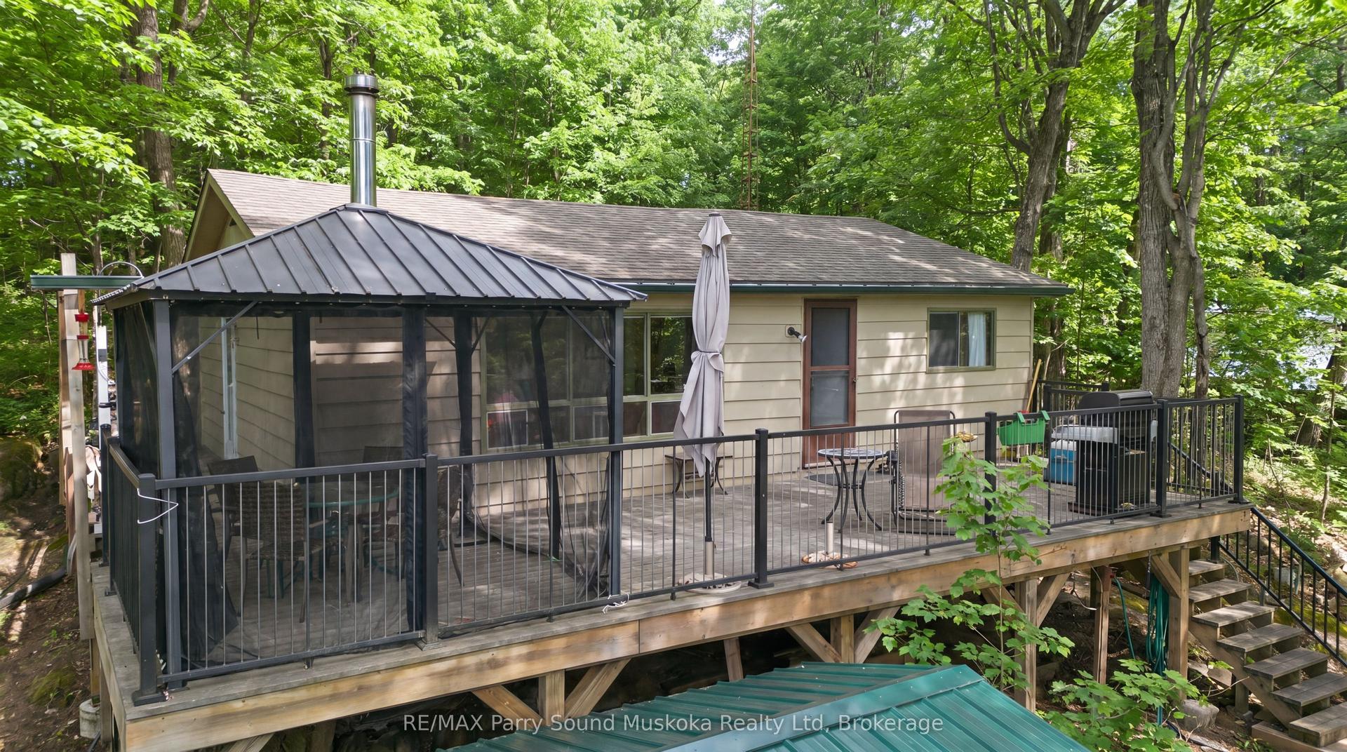 275 Salmon Lake Road — photo 1