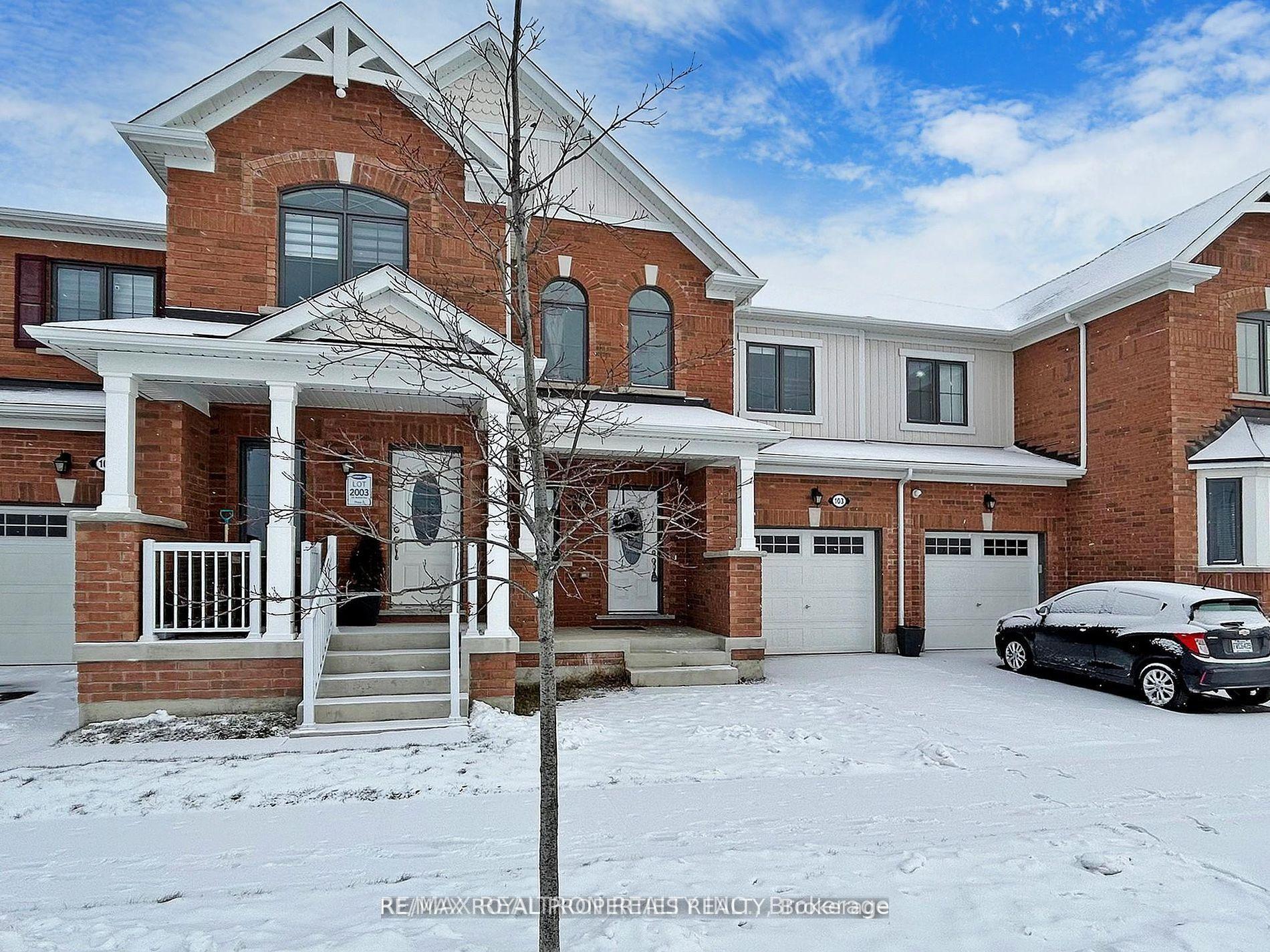 103 Westfield Drive, Whitby — Townhouse for lease, photo 1