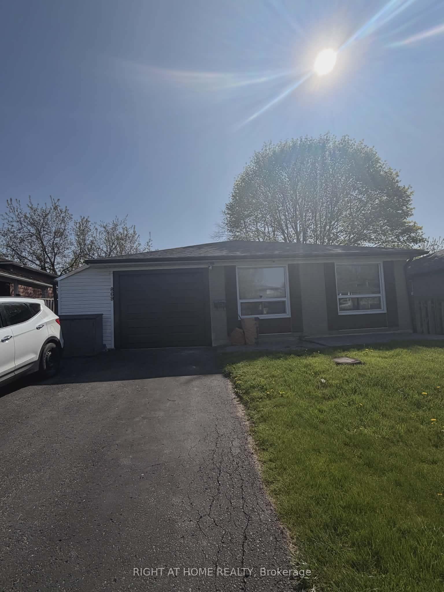 869 Grenoble Boulevard — photo 1