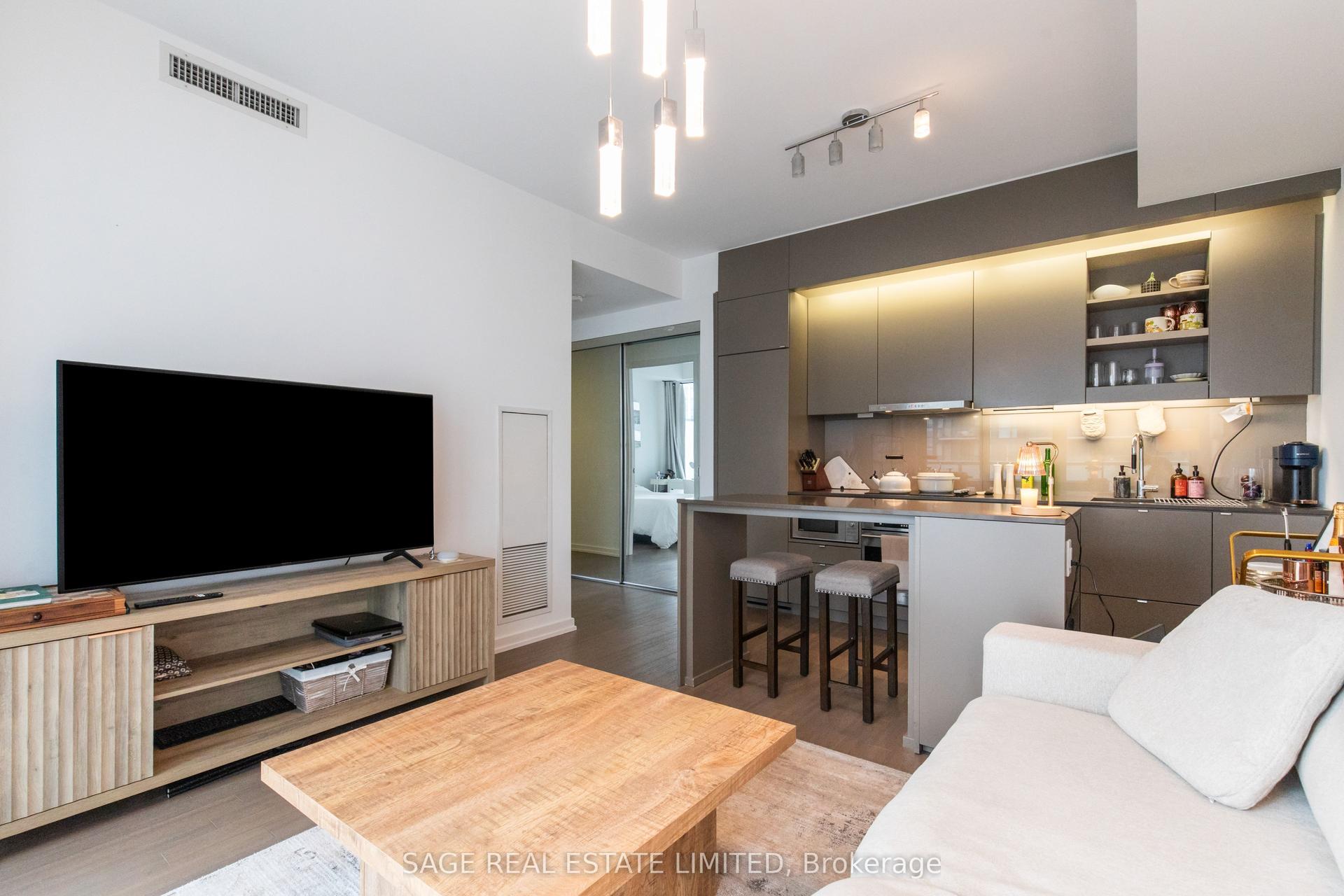 101 Peter Street 3308 #3308, Toronto — Condo for lease, photo 1
