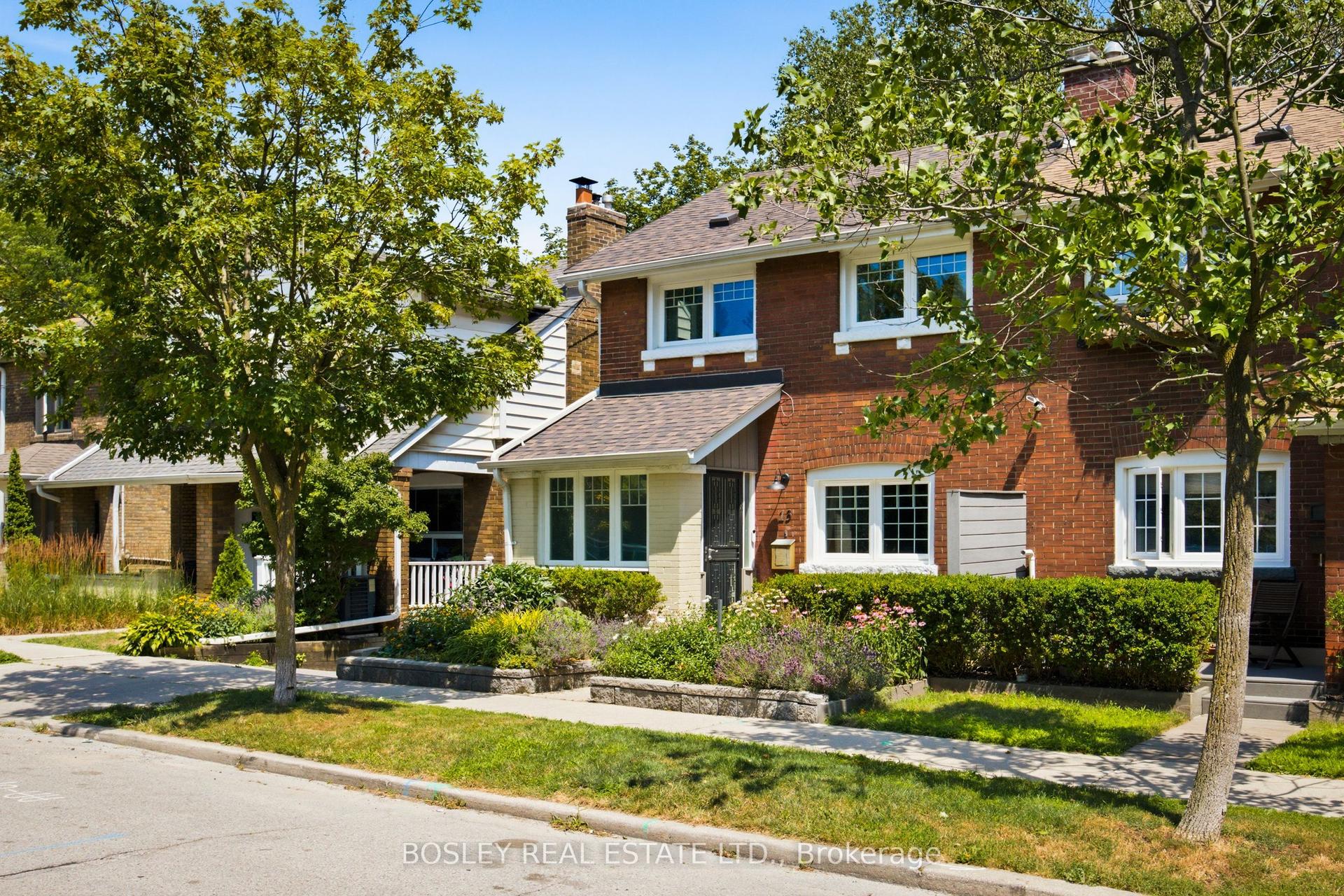 13 Aldridge Avenue, Toronto — Semi-Detached for sale, photo 1