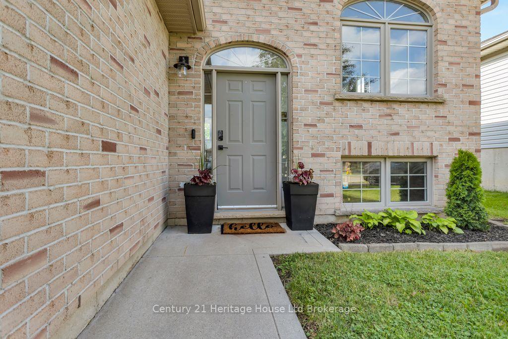 14 Herford Street, Tillsonburg — Detached for sale, photo 1
