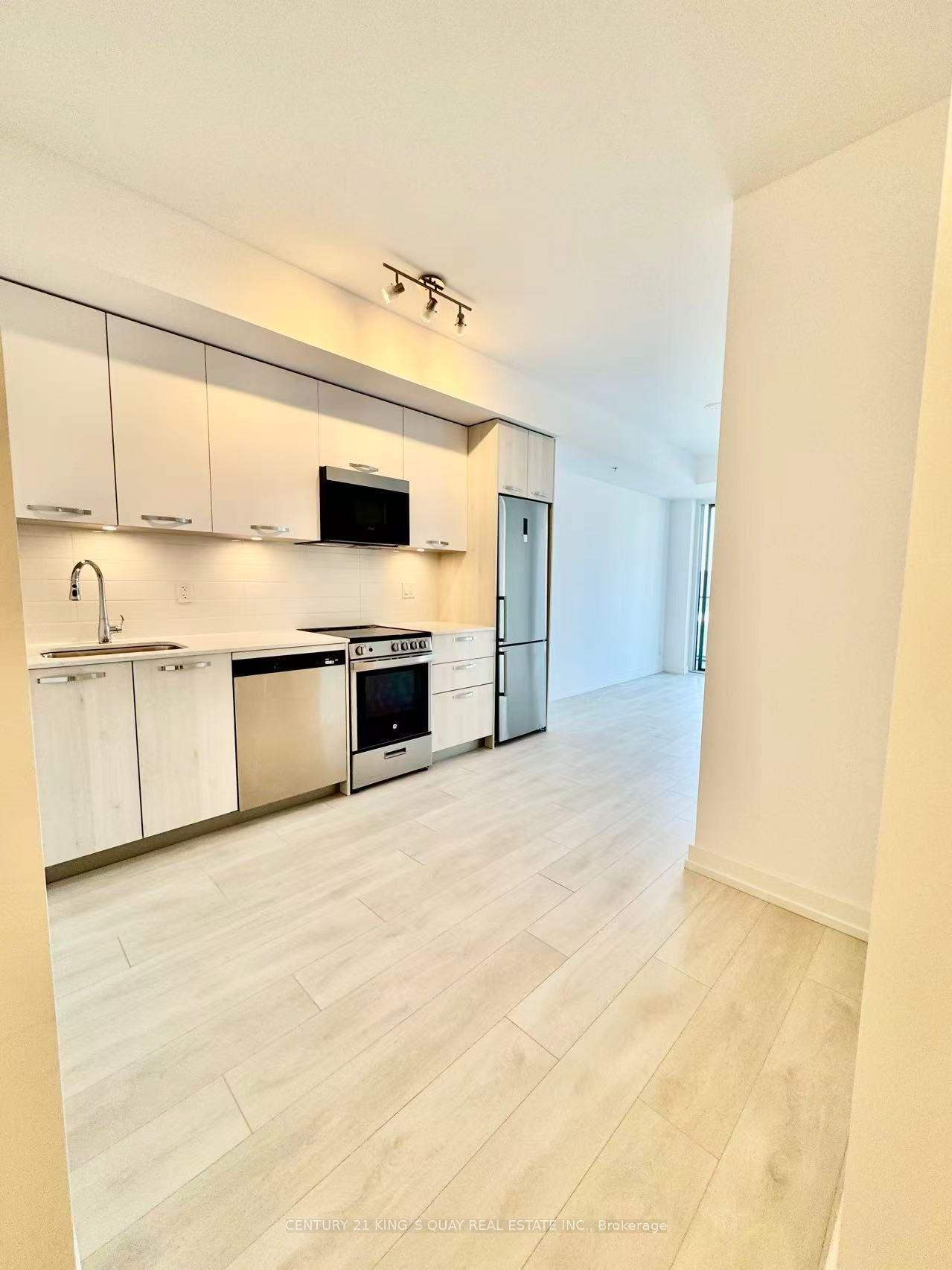 75 James Street S 901 #901 — photo 1