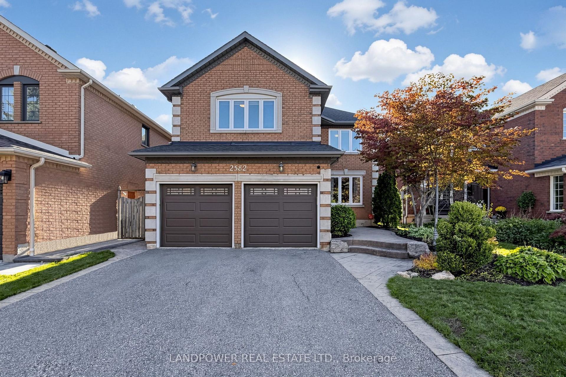 2582 Burnford Trail, Mississauga — Detached for sale, photo 1