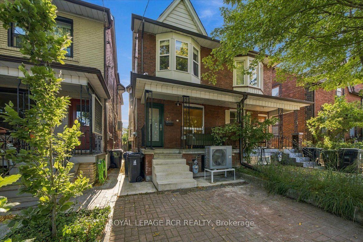 964 Shaw Street, Toronto — Semi-Detached for sale, photo 1