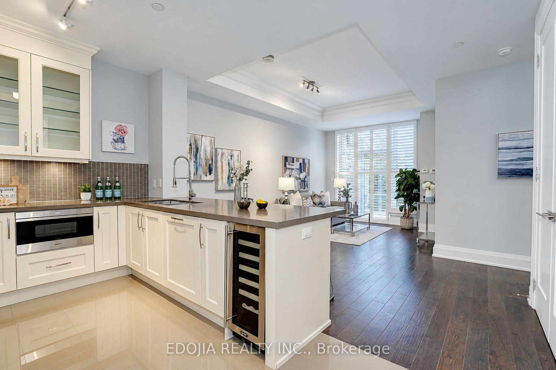 9 Stollery Pond Crescent 102 #102, Markham — Condo for sale, photo 1