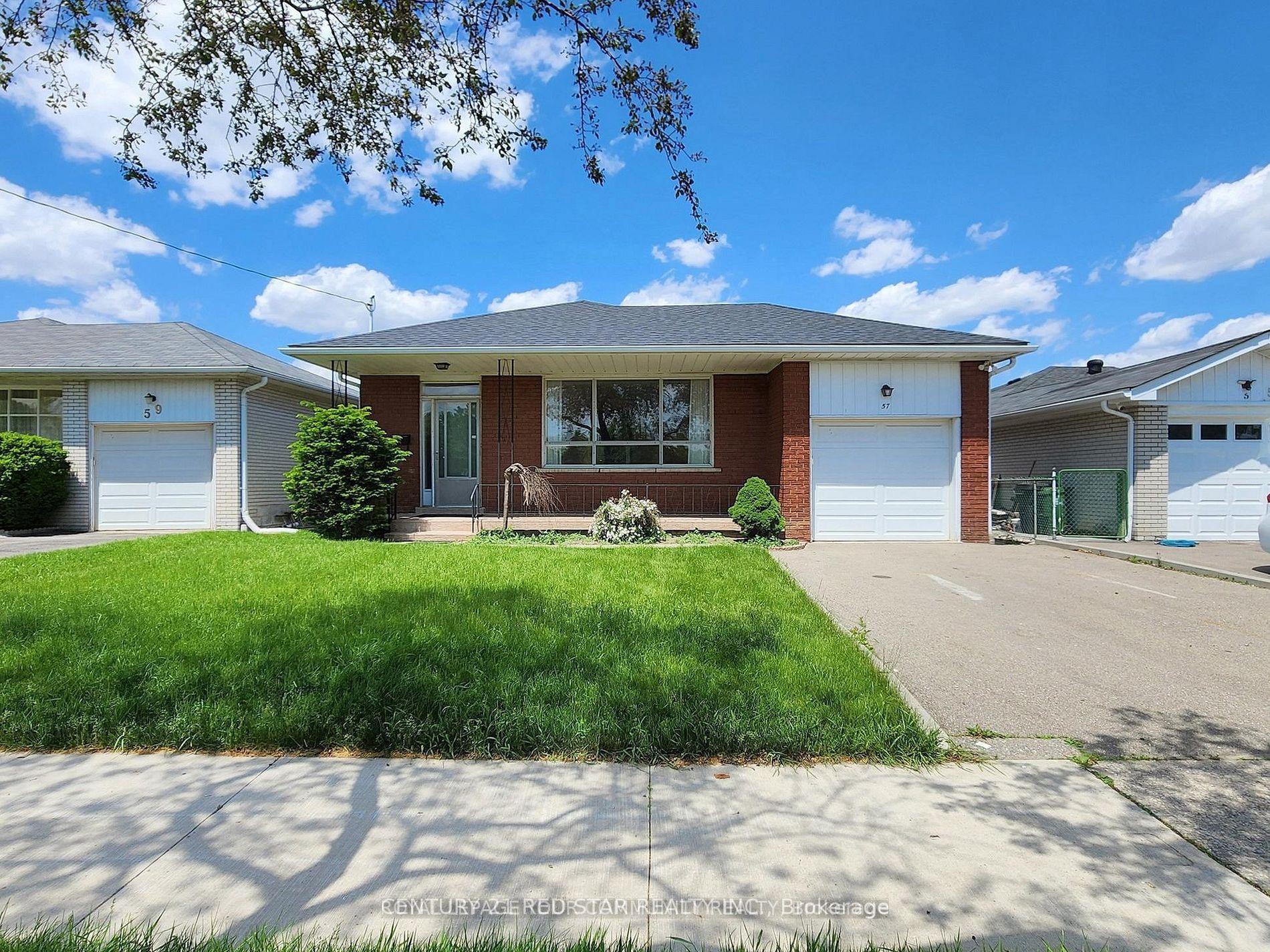 57 Norfield Crescent, Toronto — Detached for lease, photo 1