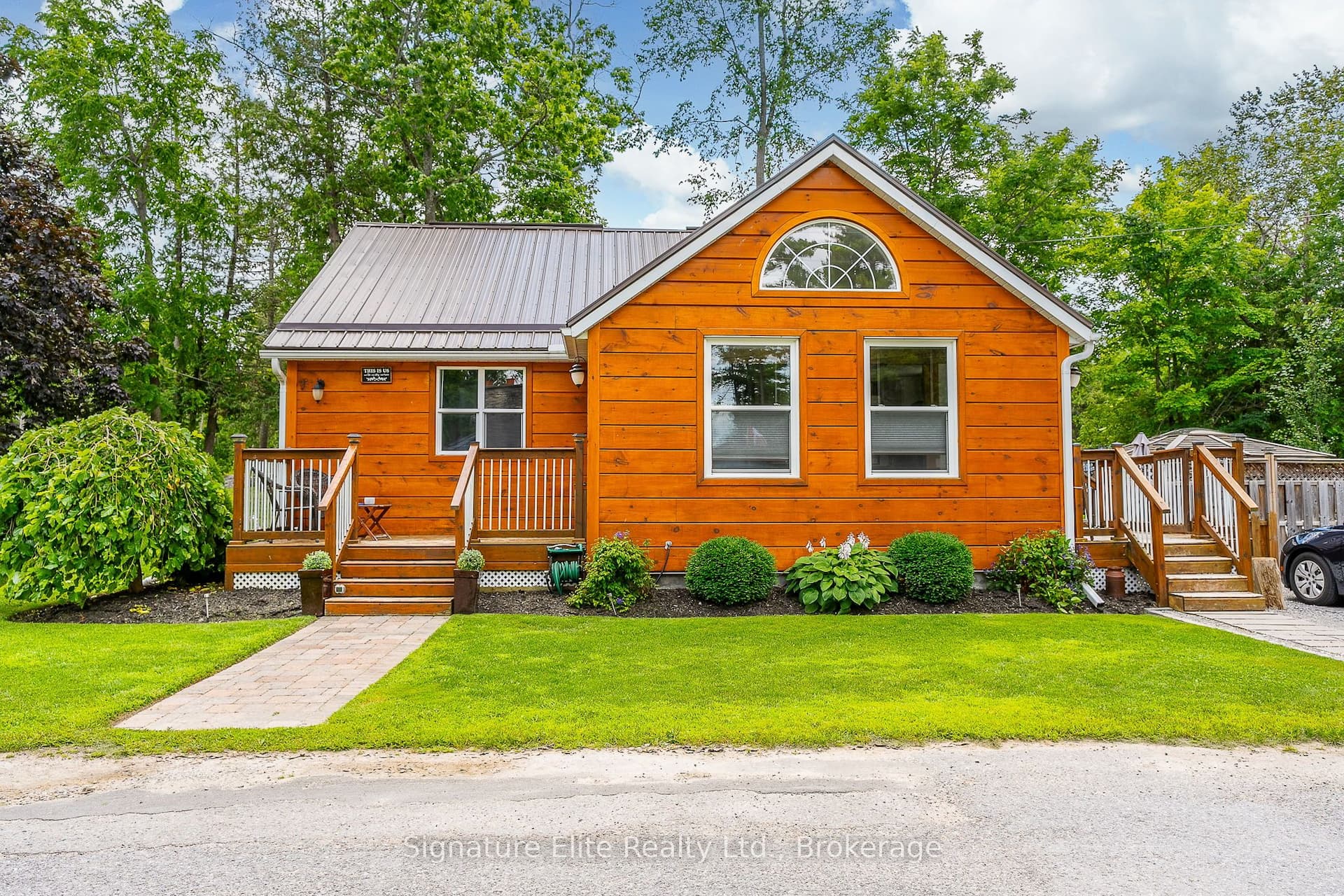 3 Lambs Lane — photo 1