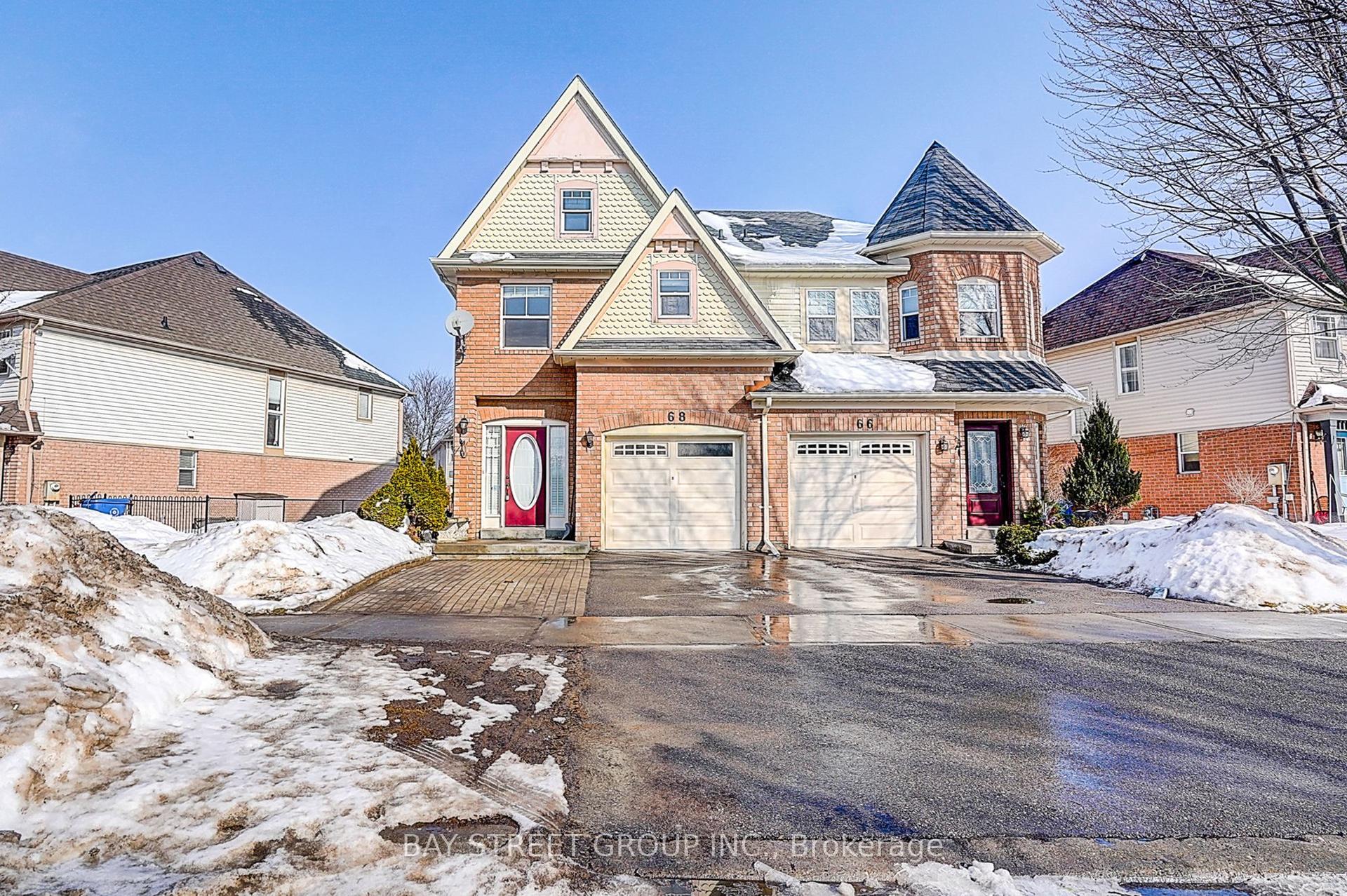 68 Woodroof Crescent — photo 1