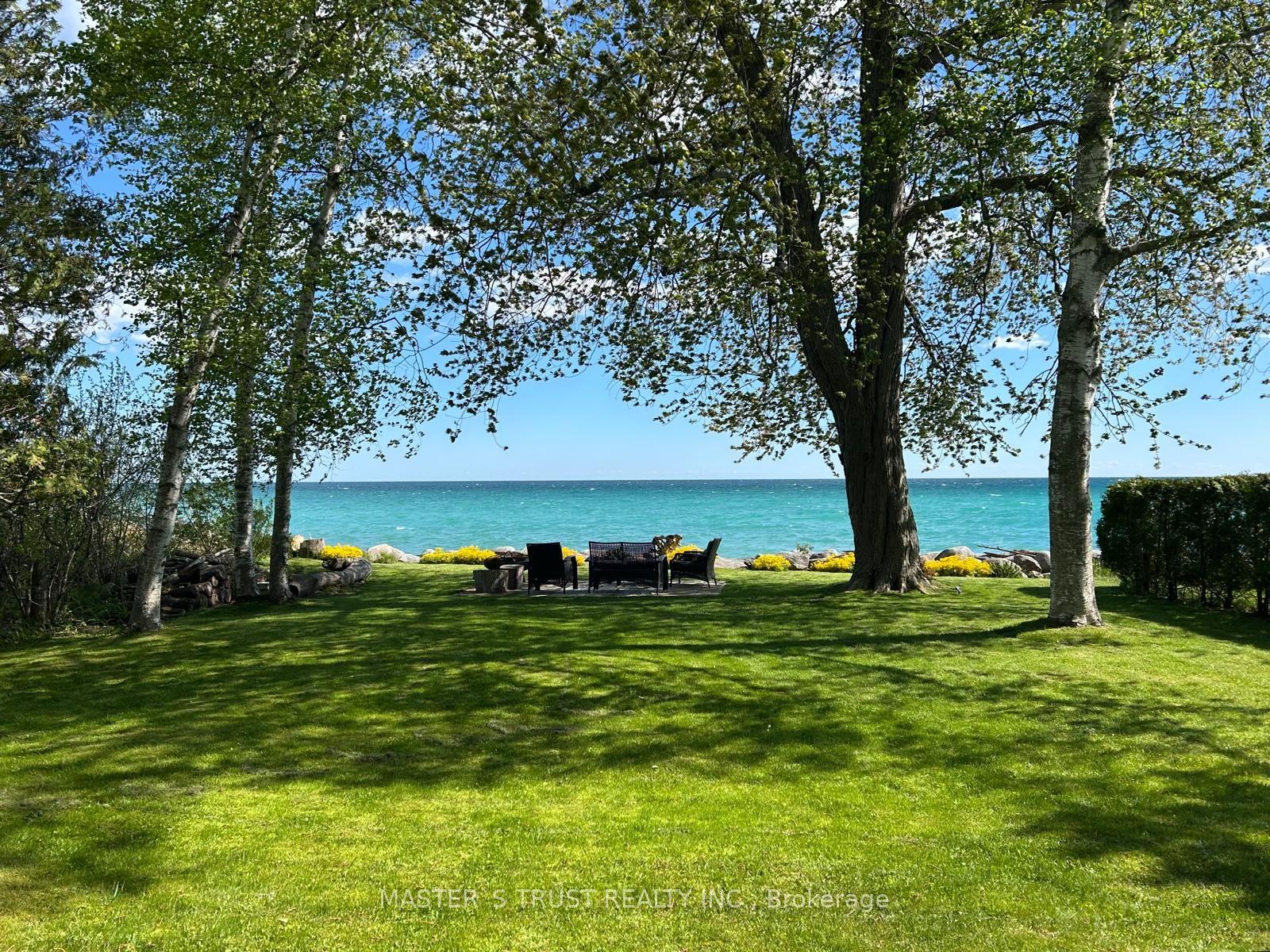 129 BEACH Drive — photo 1