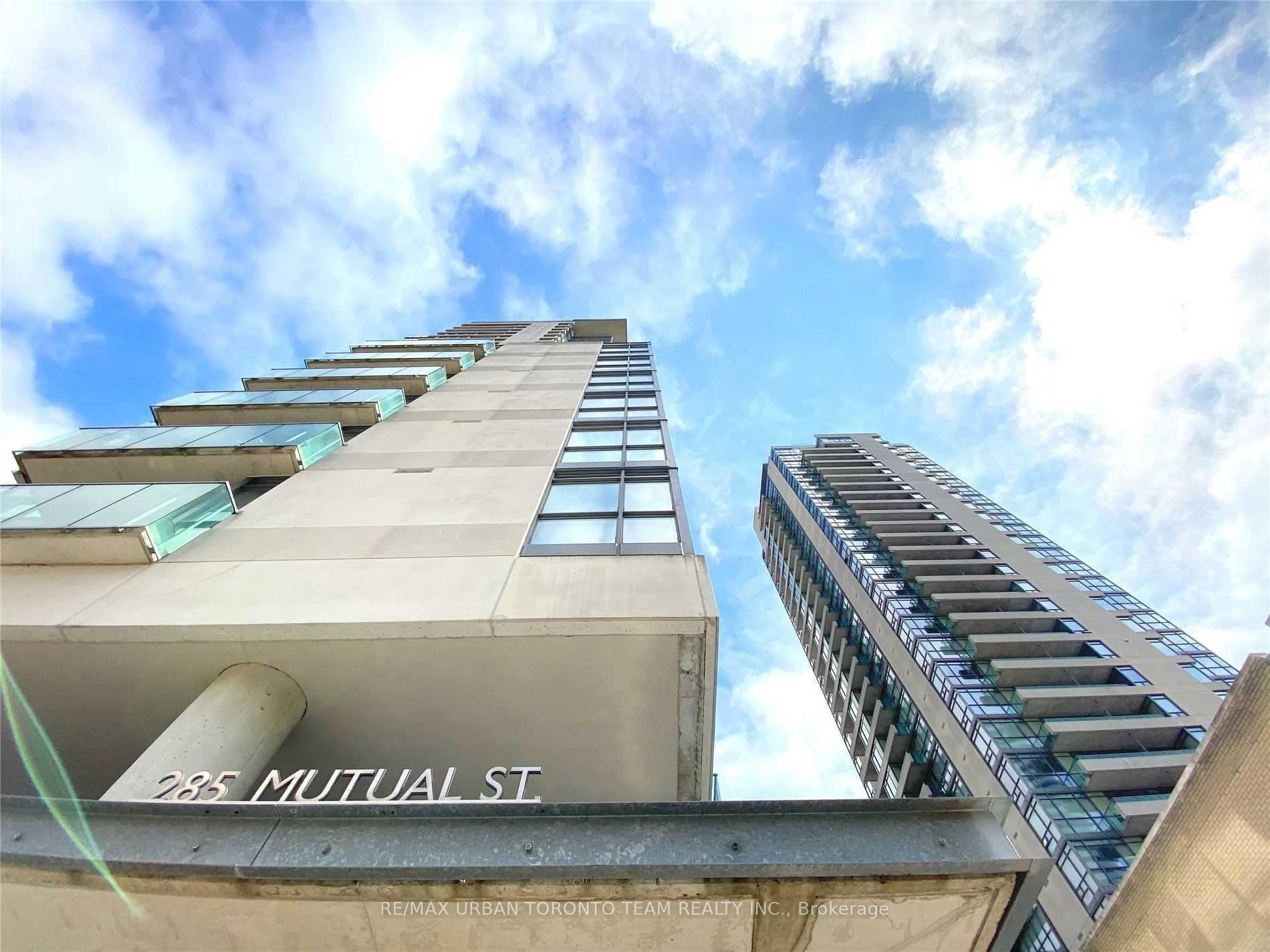 285 Mutual Street 1703 #1703, Toronto — Condo for lease, photo 1