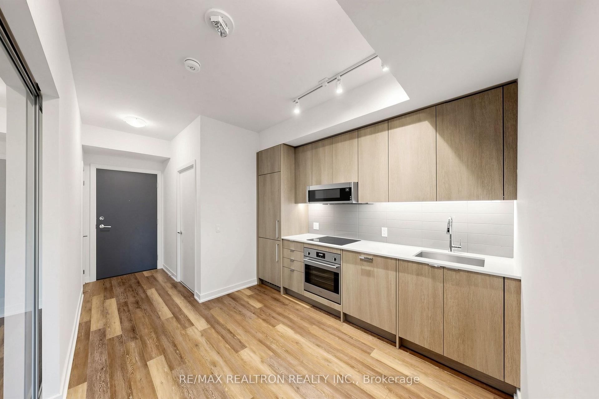 250 Lawrence Avenue W 701 #701, Toronto — Condo for sale, photo 1