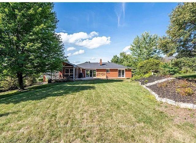 12 Cairns Boulevard, Springwater — Detached for sale, photo 1