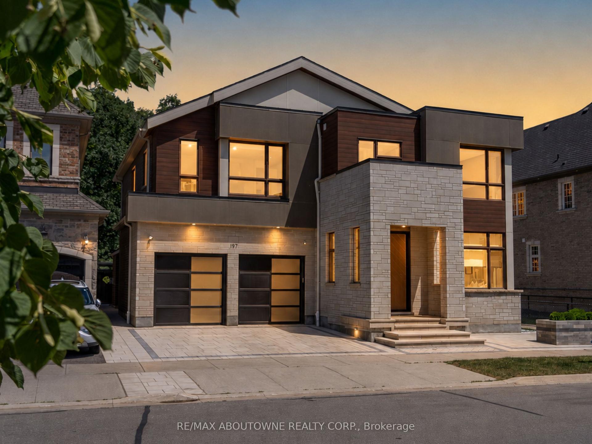 197 Polly Drive, Oakville — Detached for sale, photo 1