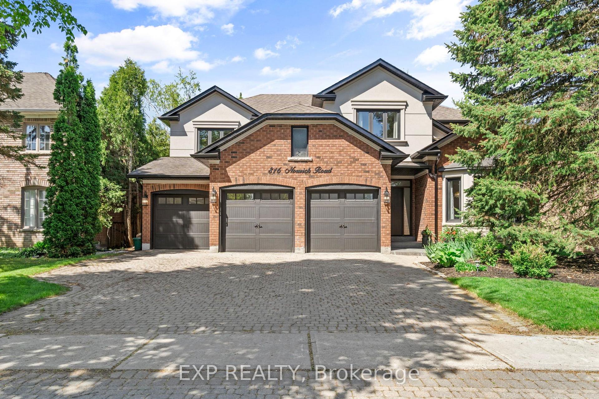 816 Norwick Road, Newmarket — Detached for sale, photo 1