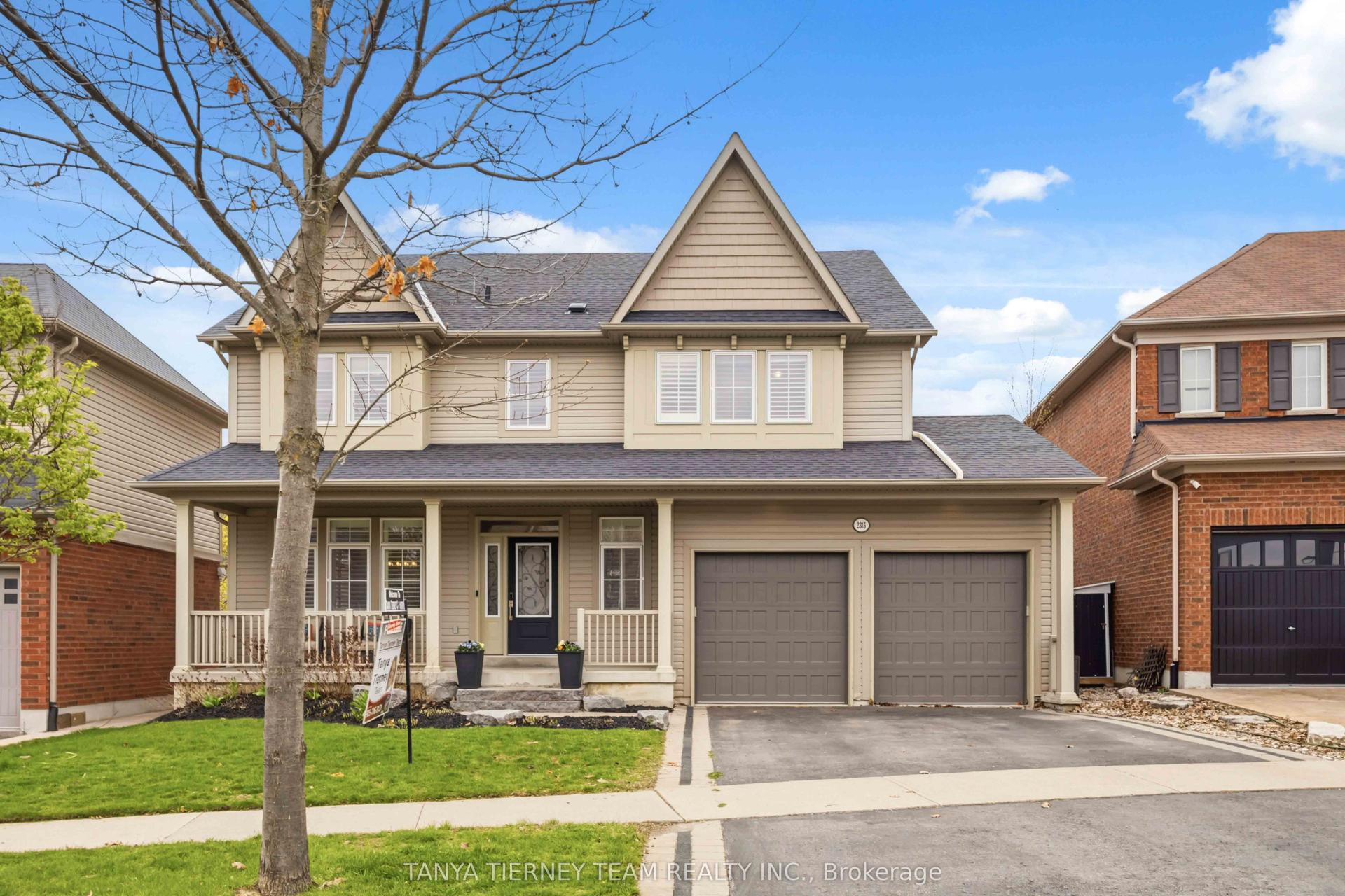 2315 Hackett Place — photo 1