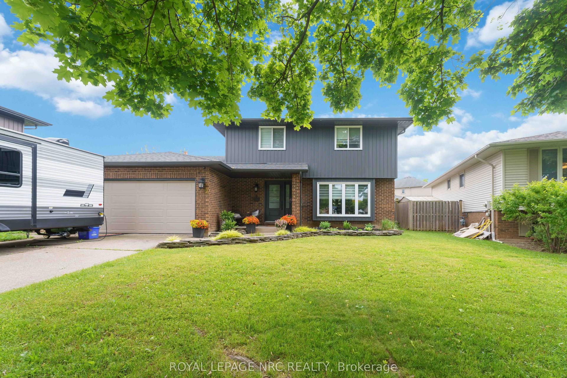 9 Woodgarden Court, St. Catharines — Detached for sale, photo 1