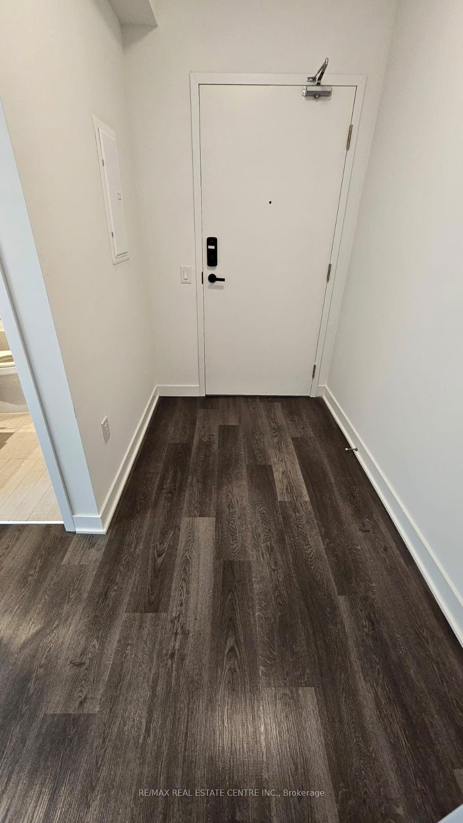 3900 Confederation Parkway 4709 #4709, Mississauga — Condo for lease, photo 1