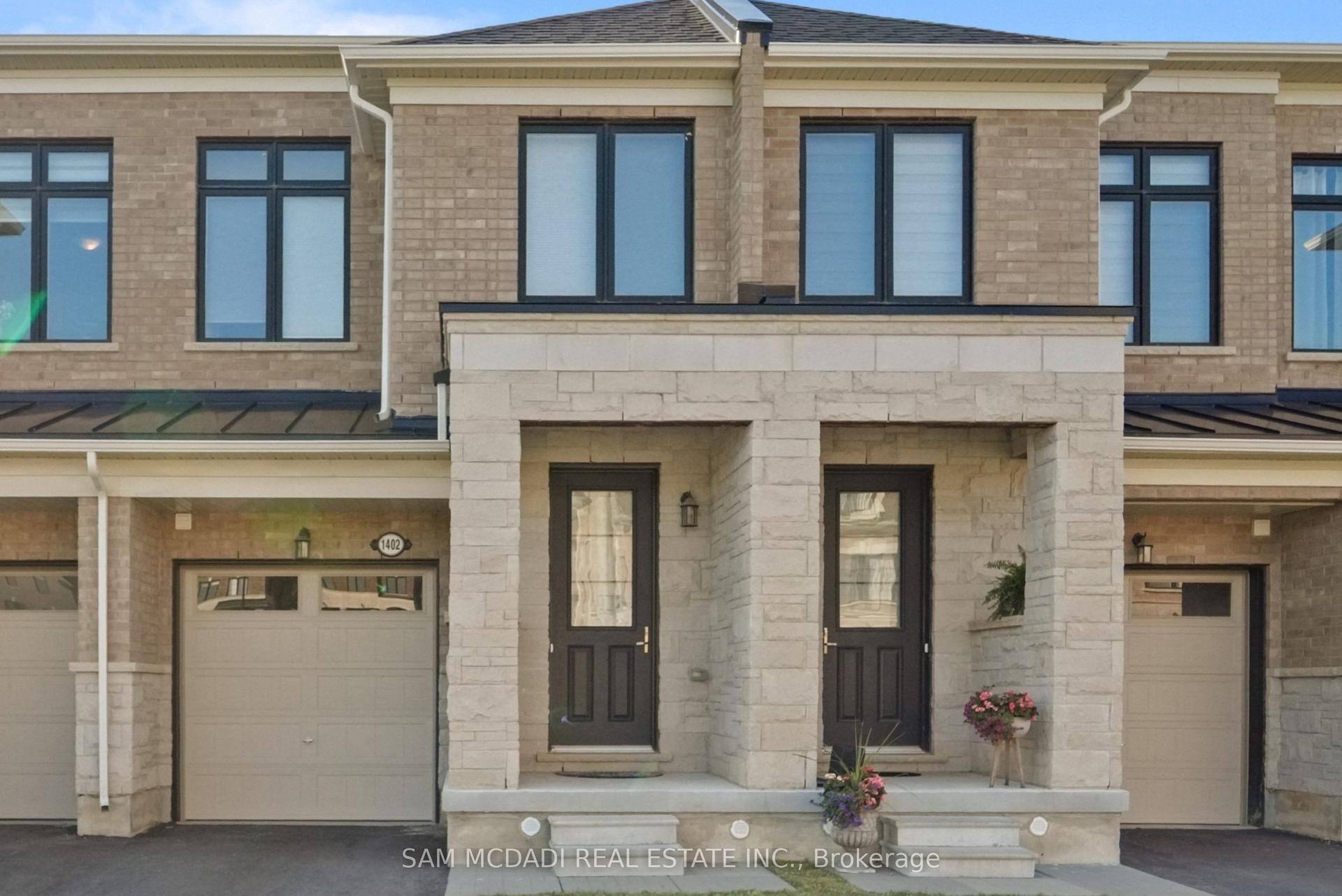 1402 Almonte Drive, Burlington — Townhouse for sale, photo 1