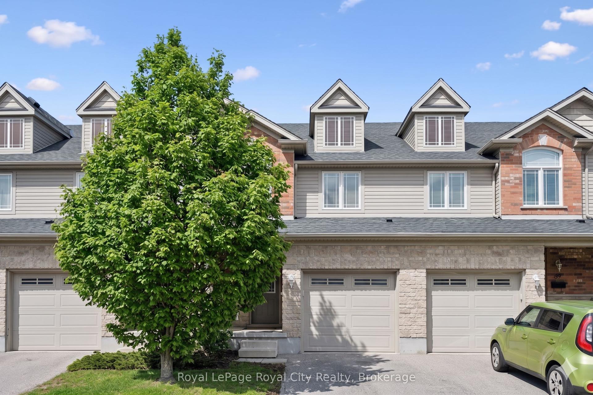 91 Lambeth Way — photo 1