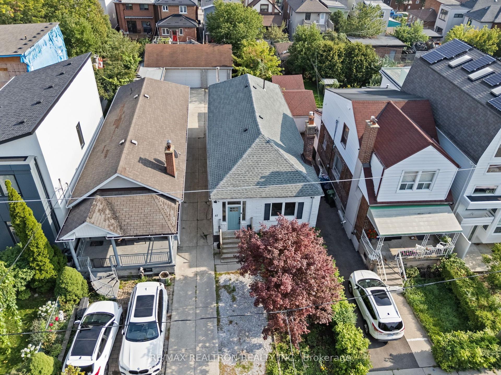 41 Ashbury Avenue, Toronto — Detached for sale, photo 1