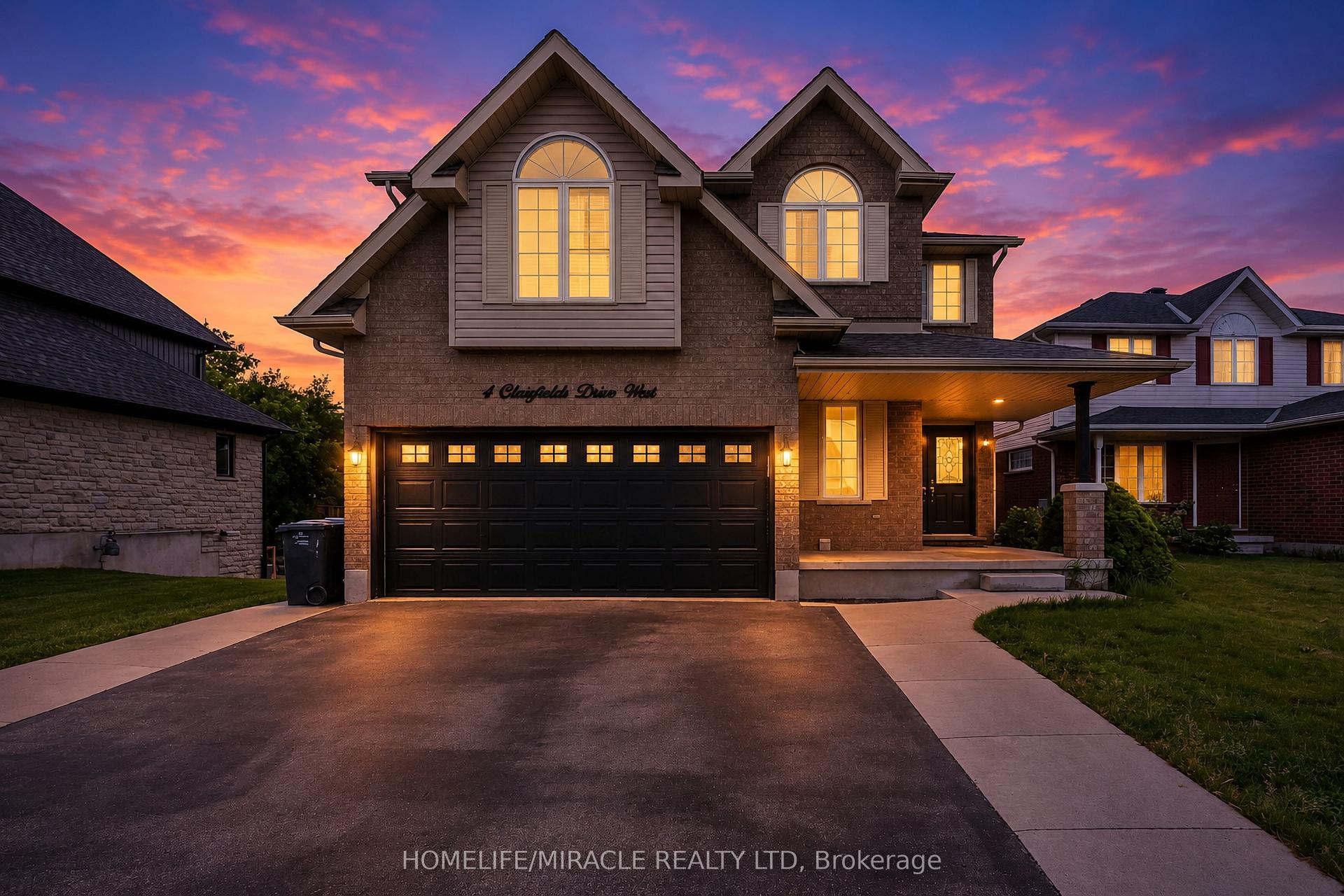 4 Clairfields Drive W — photo 1