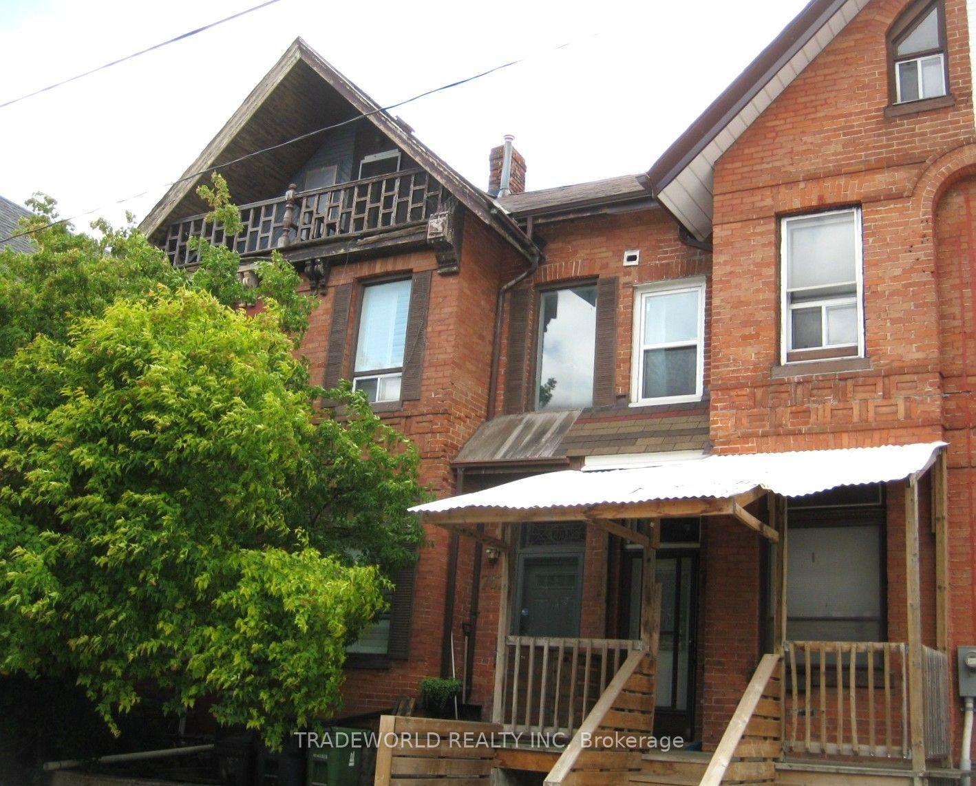 765 Gerrard Street E Lower #Lower, Toronto — Townhouse for lease, photo 1