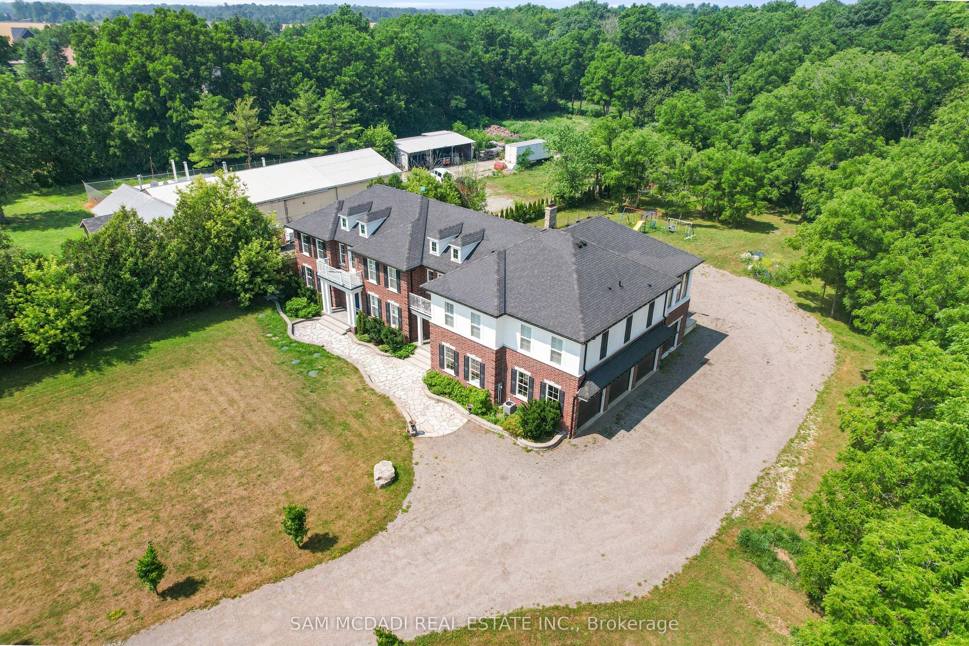 1096 Westbrook Road, Hamilton — Detached for sale, photo 1