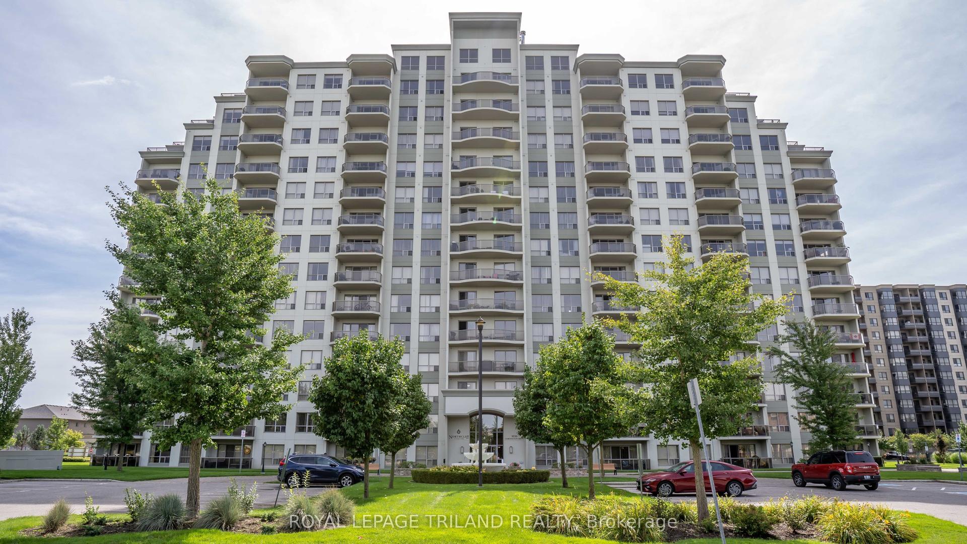 1030 Coronation Drive 812 #812, London North — Condo for sale, photo 1