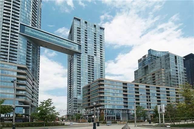 15 Iceboat Terrace 1505 #1505, Toronto — Condo for lease, photo 1