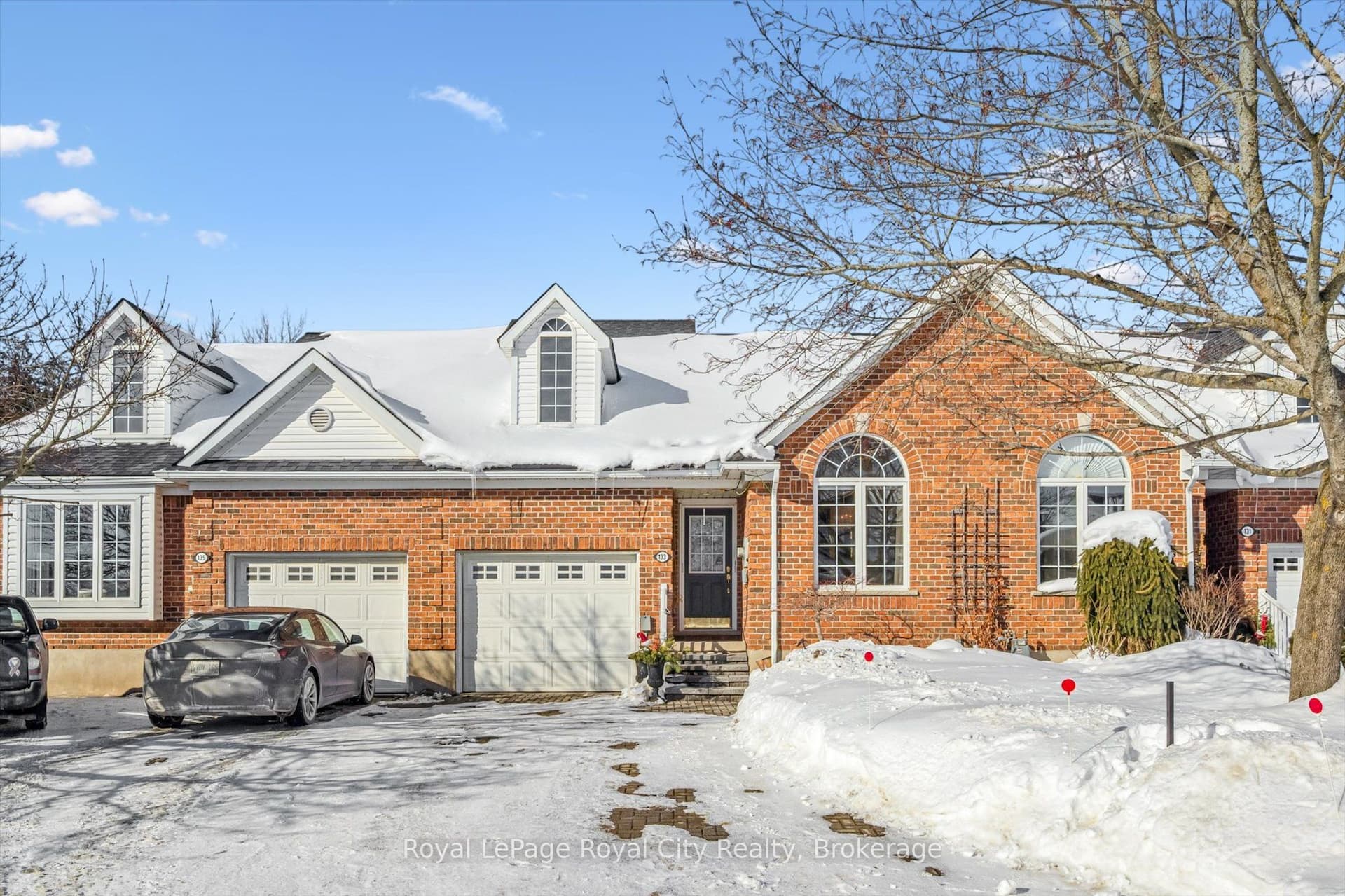 133 Riverwalk Place — photo 1