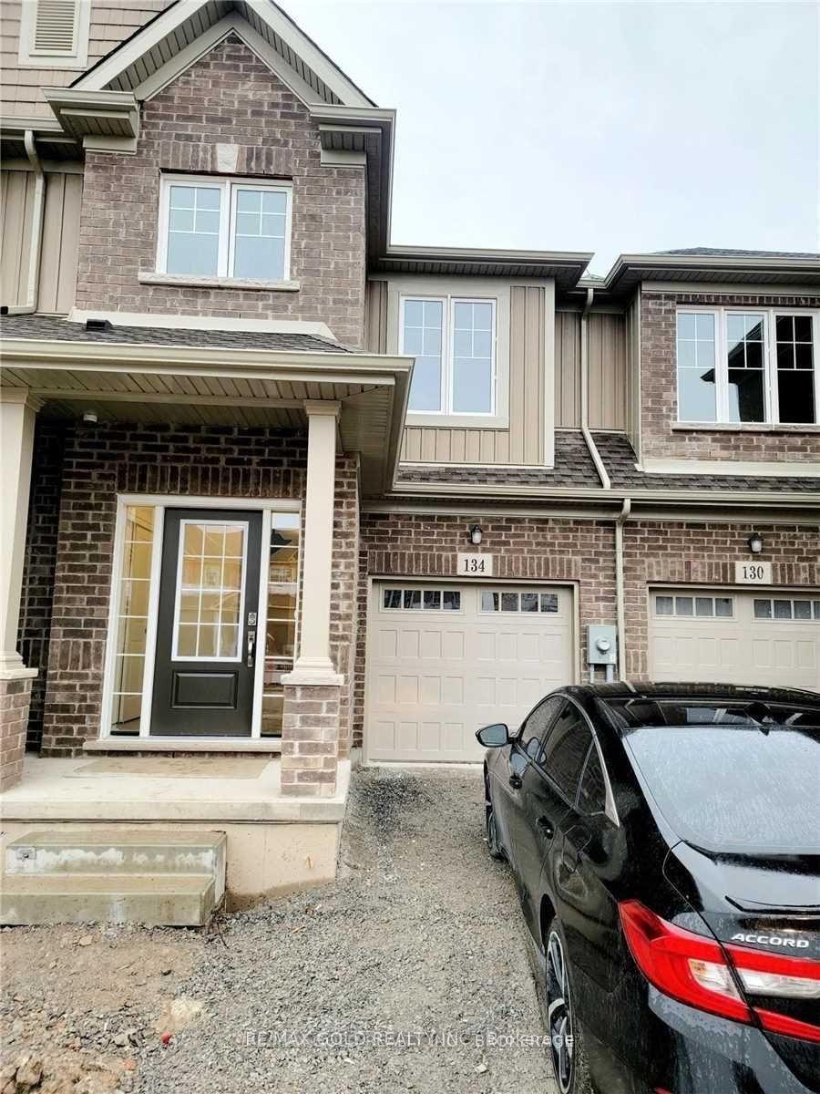134 Sycamore Street, Welland — Townhouse for lease, photo 1