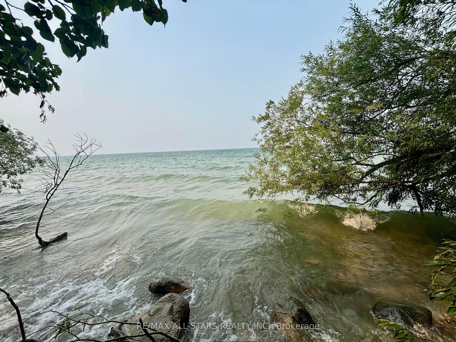 2356 Lakeshore Drive, Ramara — Detached for sale, photo 1