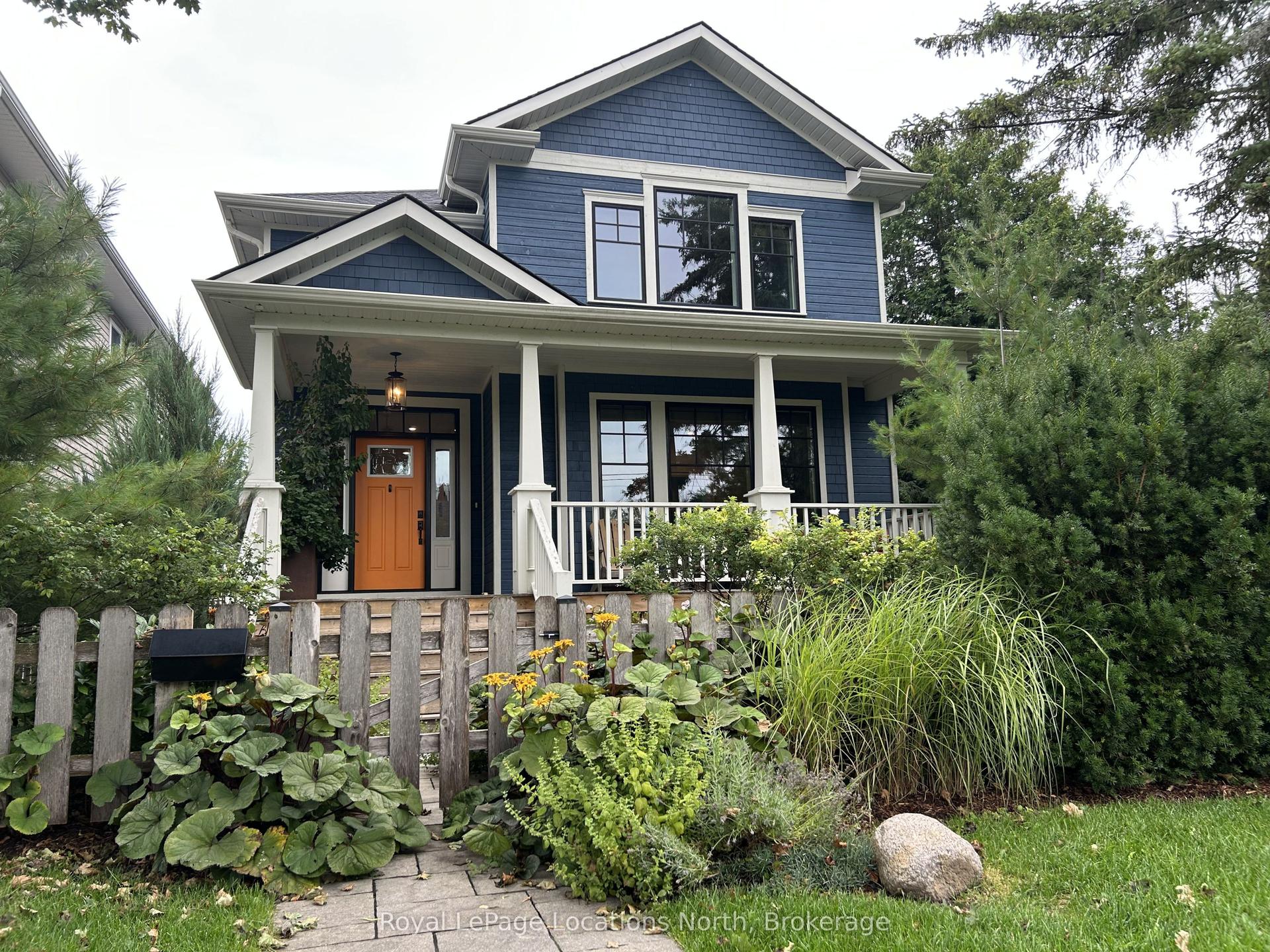 10 NIAGARA Street, Collingwood — Detached for lease, photo 1